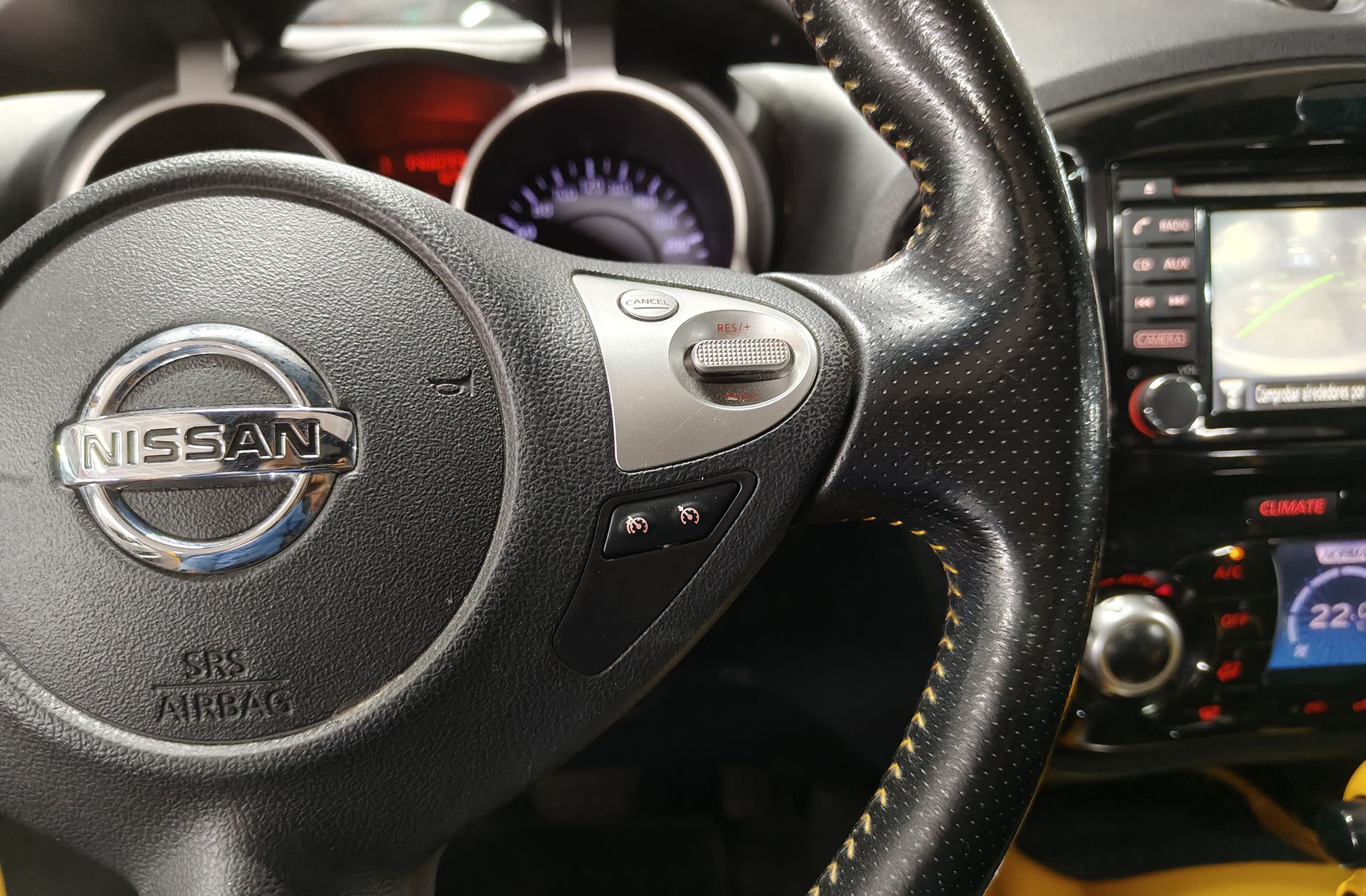 Nissan Juke 1.6 Tekna Premium XTronic 4x2 - foto 28