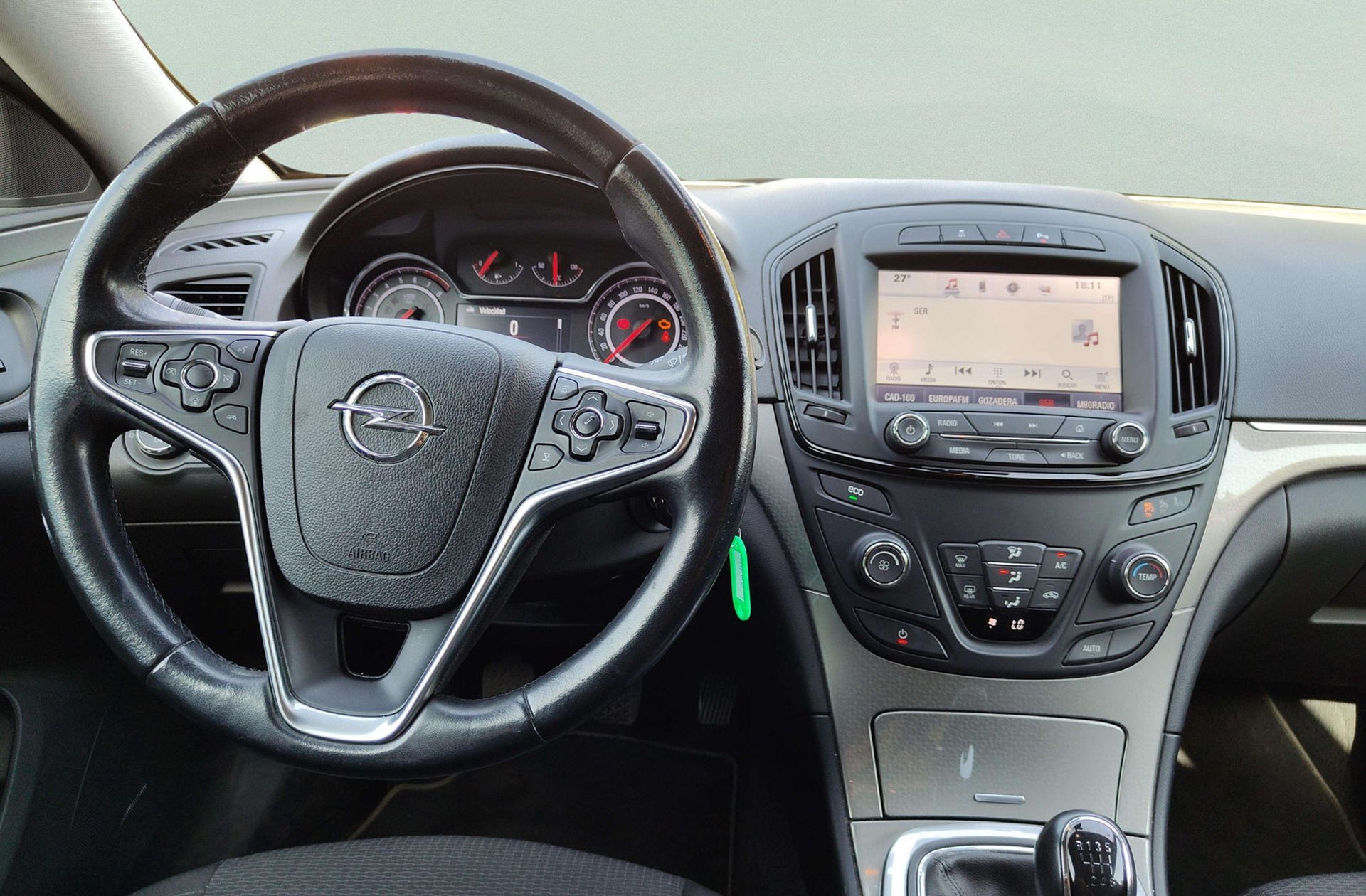Opel Insignia 1.4 Turbo Selective - foto 19