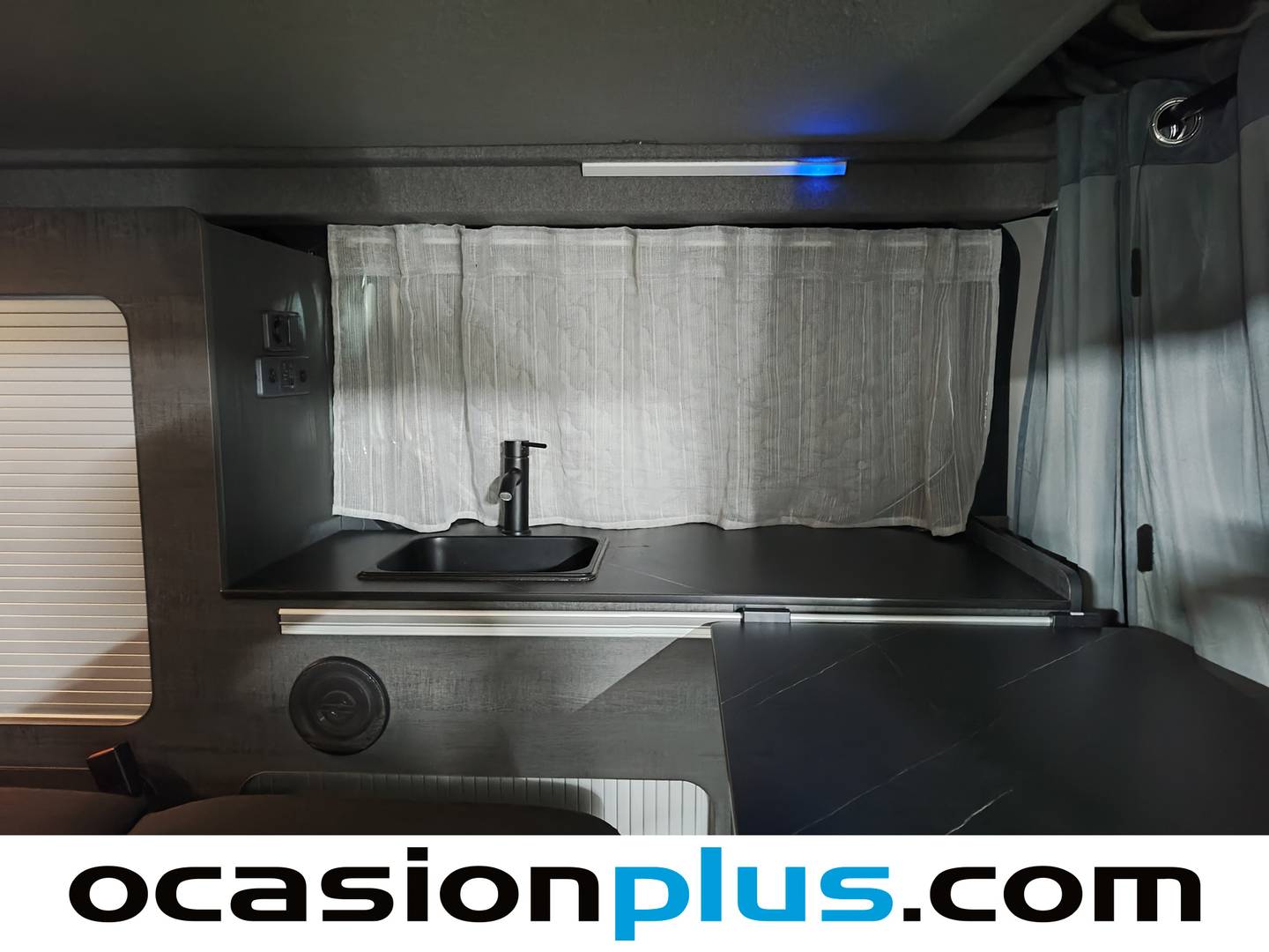 Foto Renault Trafic Renault Trafic Authentic Largo Energy Blue dCi 110 kW (150 CV)