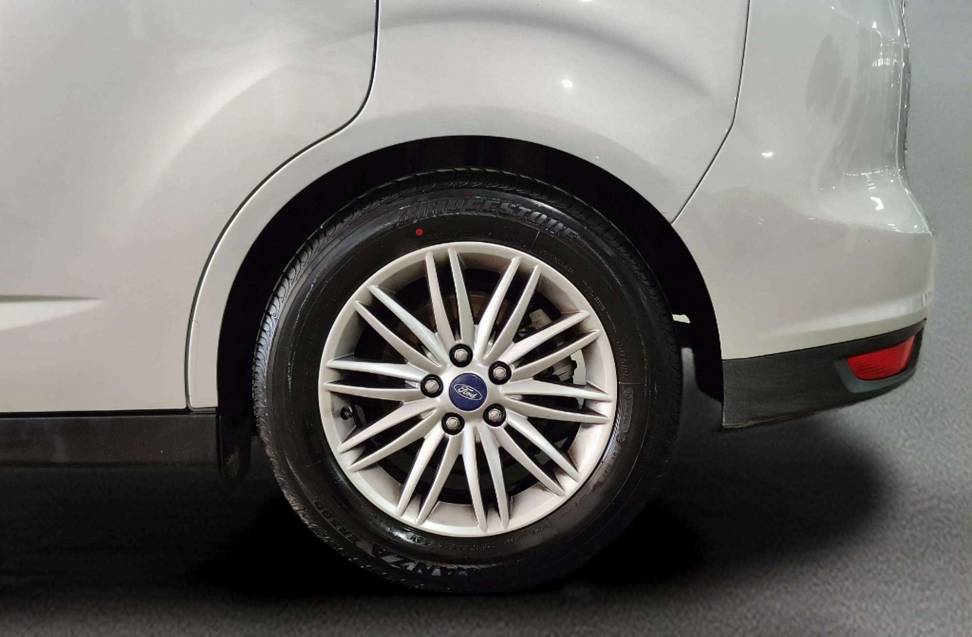 Ford C-Max 1.0 EcoBoost Trend+ - foto 35