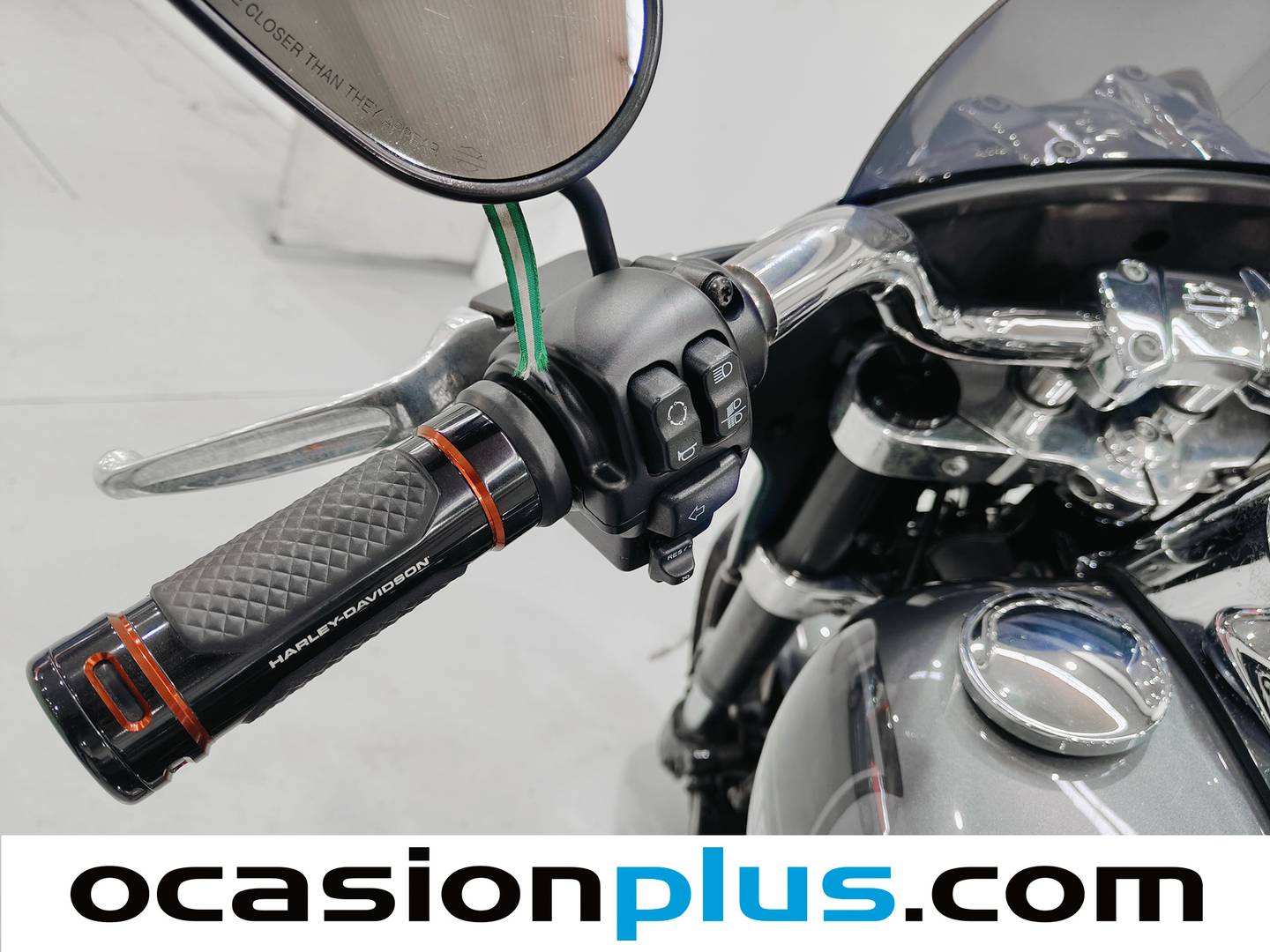 Extras y acabados del Harley Davidson Harley Davidson Harley Davidson Harley Davidson SPORTGLIDE (83 CV)