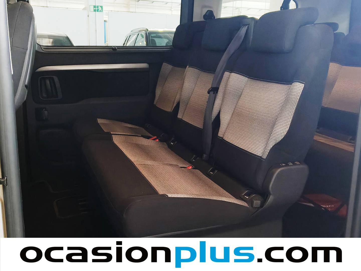 Foto asientos traseros Citroën Spacetourer Citroën Spacetourer BlueHDi 140 Talla M Feel (145 CV)