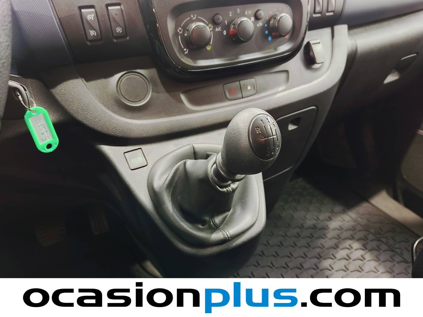 Opel Vivaro Opel Vivaro 1.6 CDTI S&S L1 2.7t (120 CV) 8 PLAZAS de segunda mano