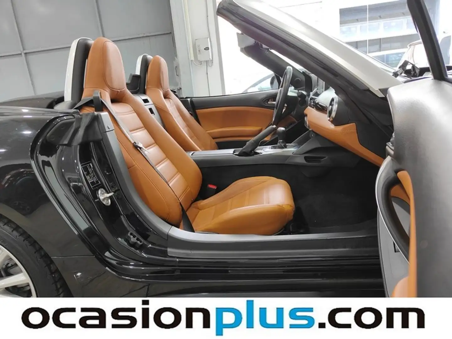 Foto Fiat 124 Spider Fiat 124 Spider 1.4 Multiair Cabrio Lusso (140 CV)