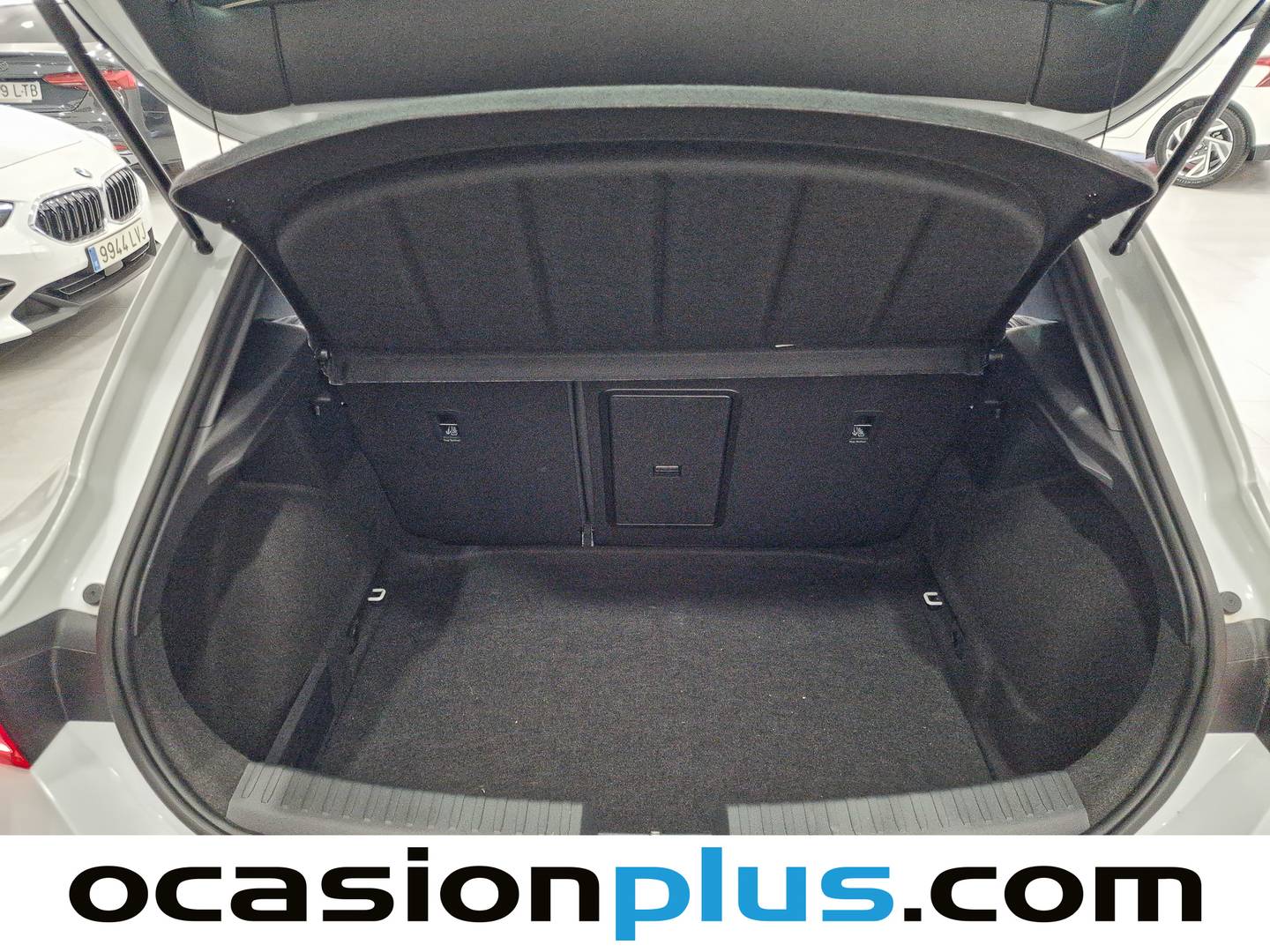 Fotos maletero Seat León Seat León 1.5 TSI S&S FR Special Edition (116 CV)