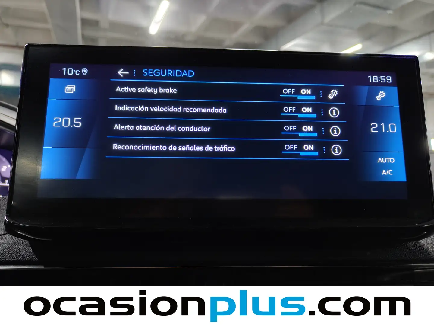 Foto Peugeot 5008 Peugeot 5008 PureTech 130 S&S Allure Pack EAT8 (130 CV) 7 plazas