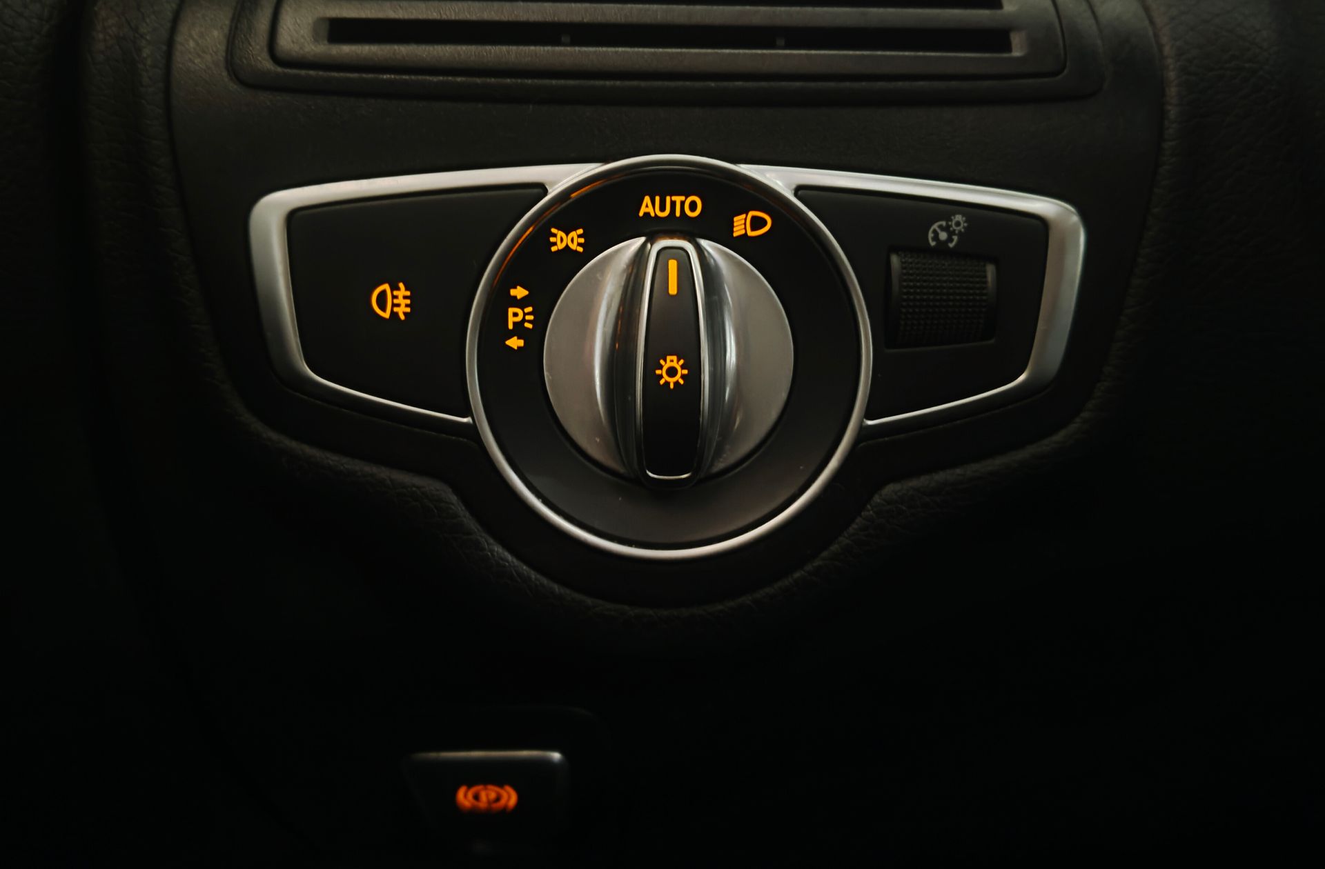 Mercedes-Benz Clase C Estate 220 d Pack AMG - foto 14