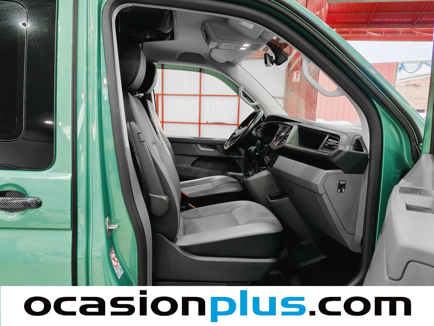 Foto Volkswagen Caravelle Volkswagen Caravelle Origin Batalla Corta 2.0 TDI BMT (150 CV) DSG 5 Plazas Camperizada siete plazas