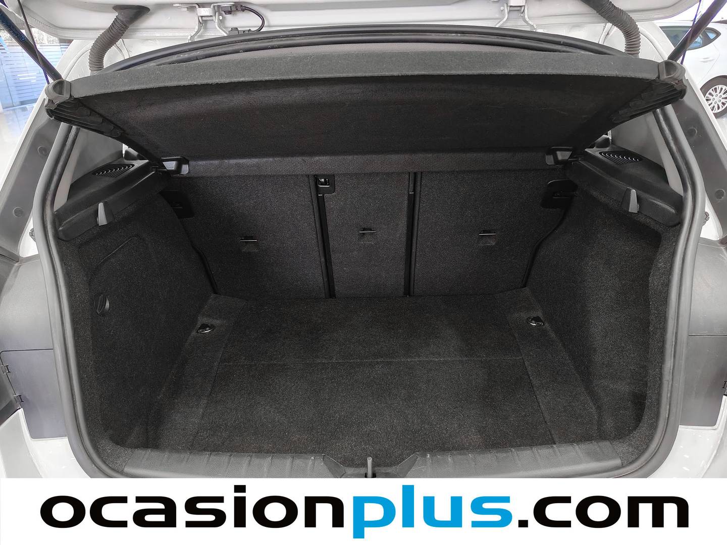 Fotos maletero BMW Serie 1 BMW Serie 1 116d (116 CV) Pack M