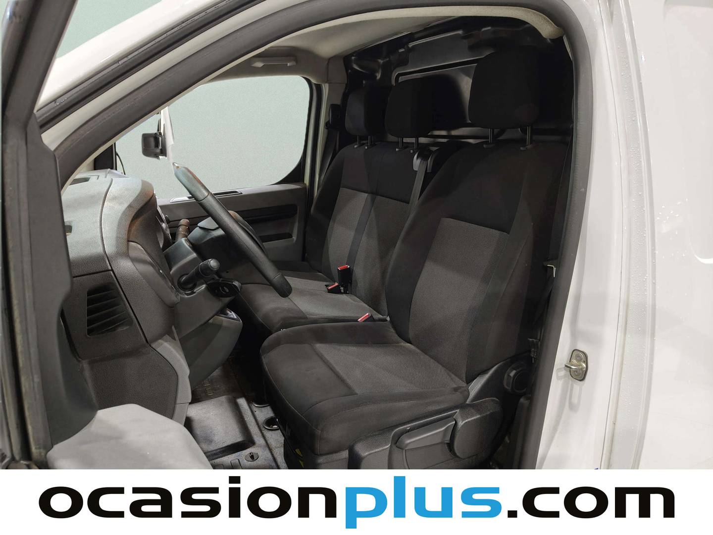 Foto asientos delanteros Fiat Scudo Fiat Scudo Furgon 1.5 BlueHDI L1 Business (102 CV)