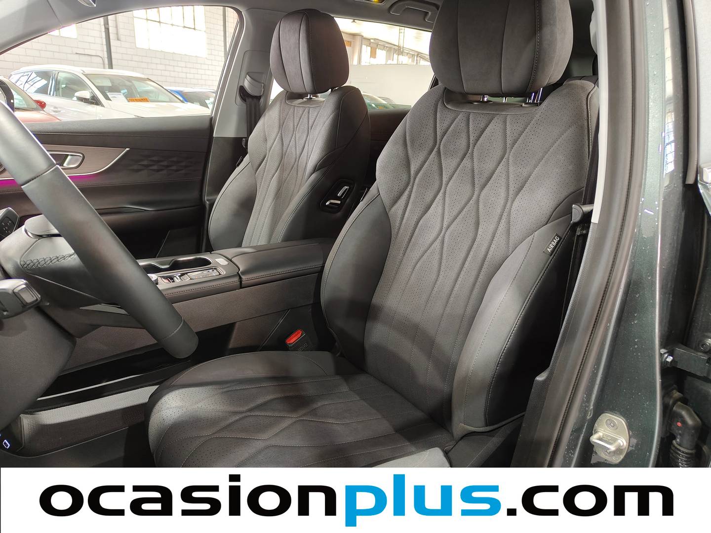 Foto asientos traseros EBRO S800 EBRO S800 1.6 TGDI Premium DCT (147 CV) 7 Plazas