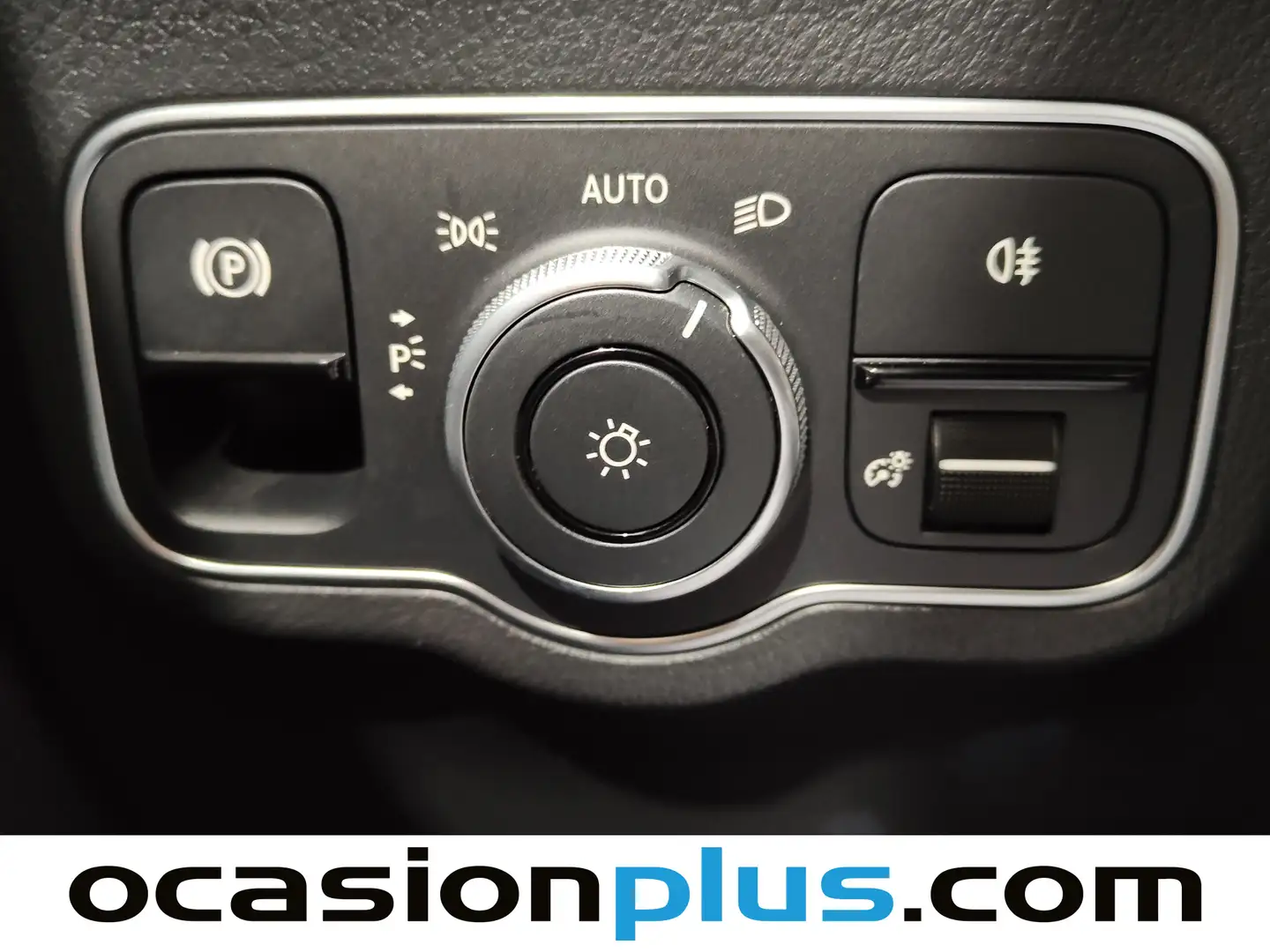 Foto Mercedes GLA Mercedes-Benz GLA 200 D (150 CV)