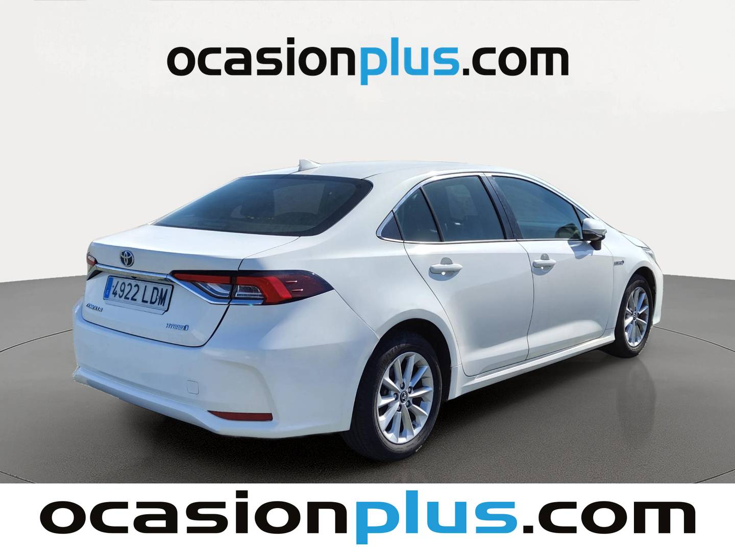 Foto trasera Toyota Corolla Toyota Corolla 1.8 125 Híbrido Active Tech E-CVT Sedán (122 CV) derecha