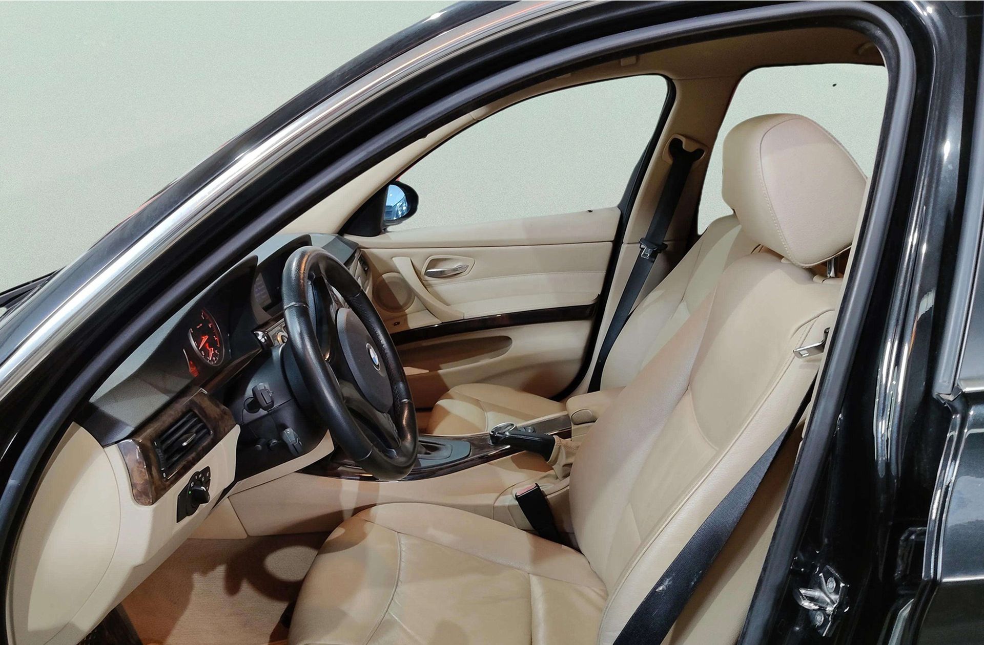 BMW Serie 3 325i - foto 9