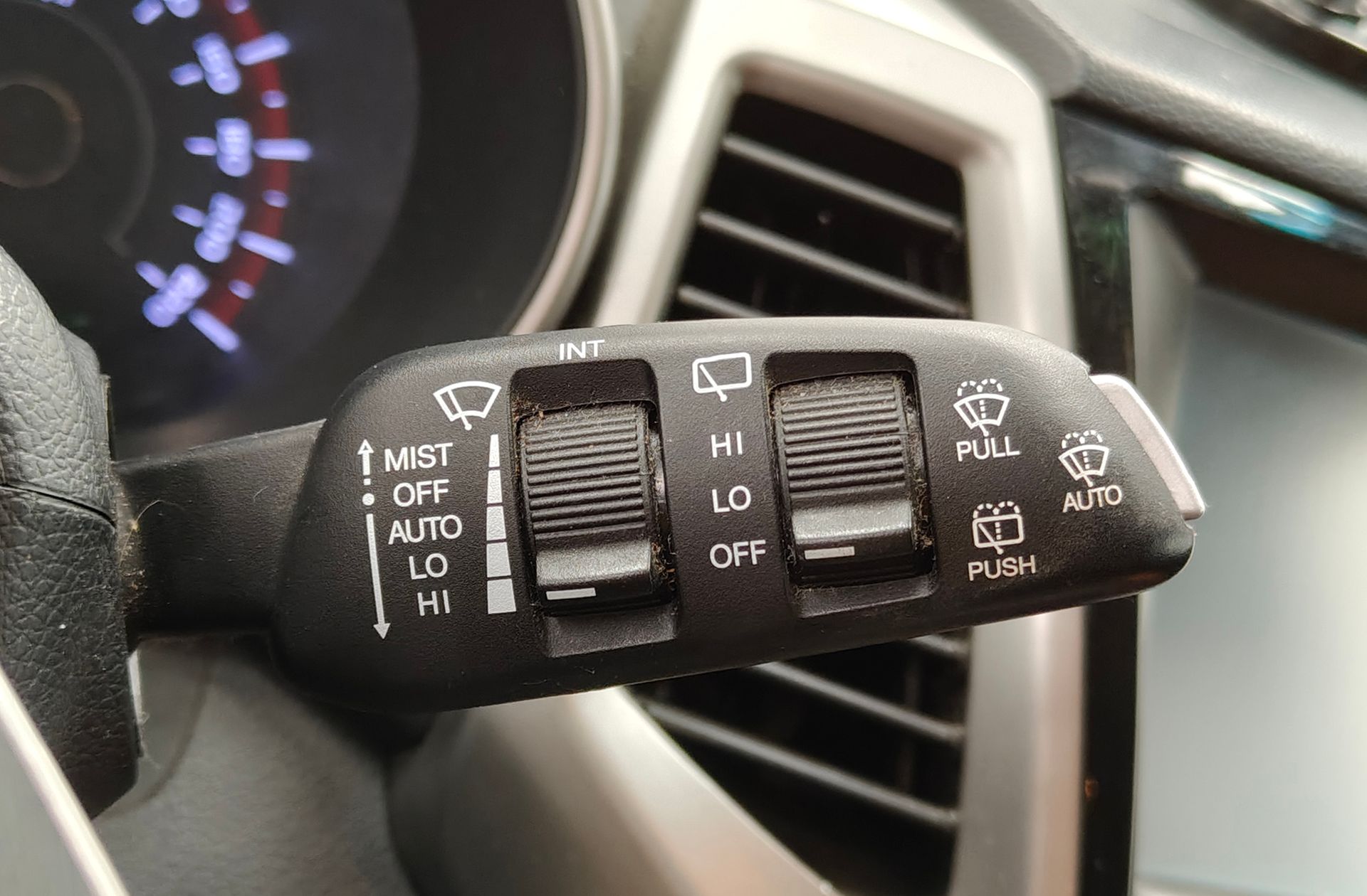 SsangYong Tivoli D16T Premium 4x2 - foto 22