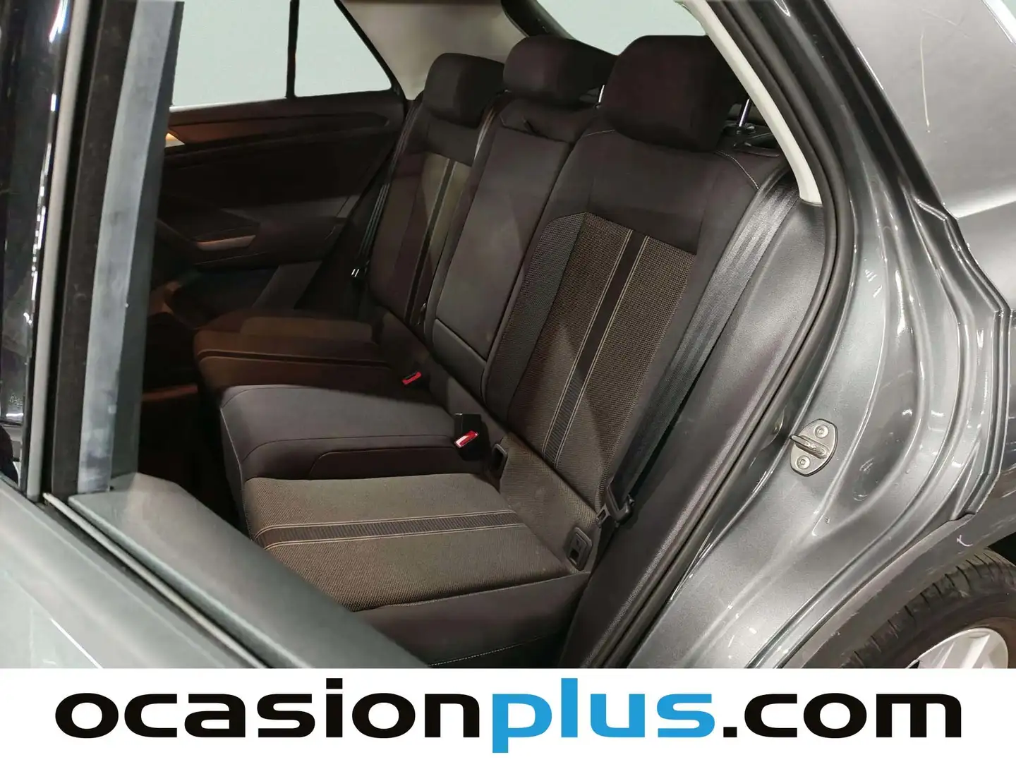 Foto Volkswagen T-Roc Volkswagen T-Roc Advance 2.0 TDI (150 CV) DSG