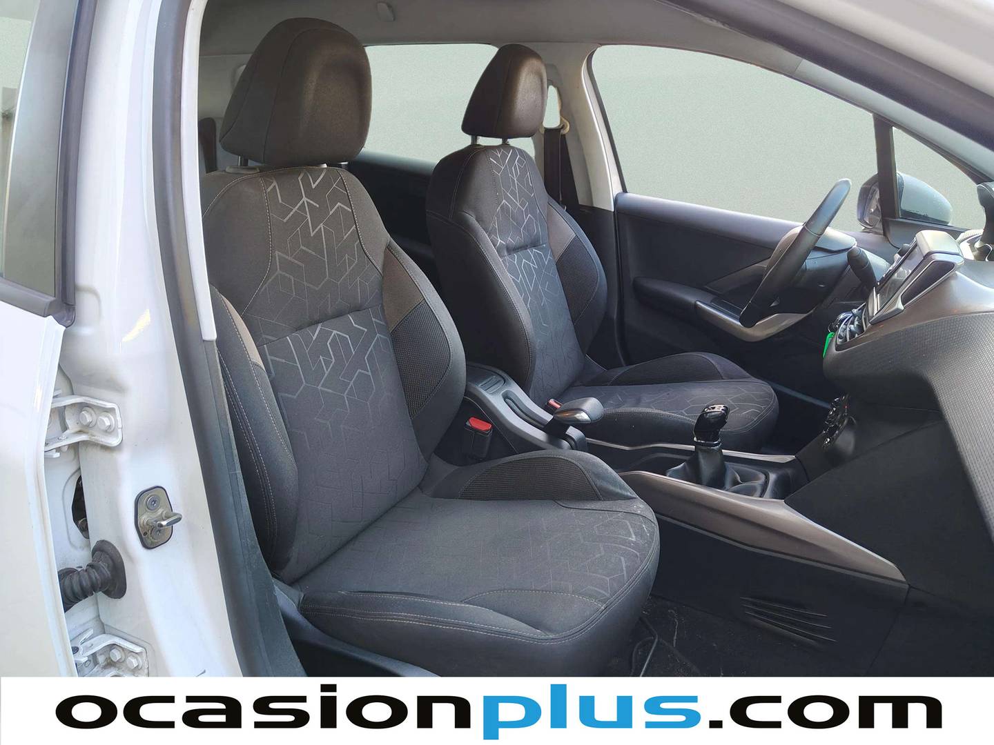 Fotos maletero Peugeot 2008 Peugeot 2008 VTI 82 Active (82 CV)