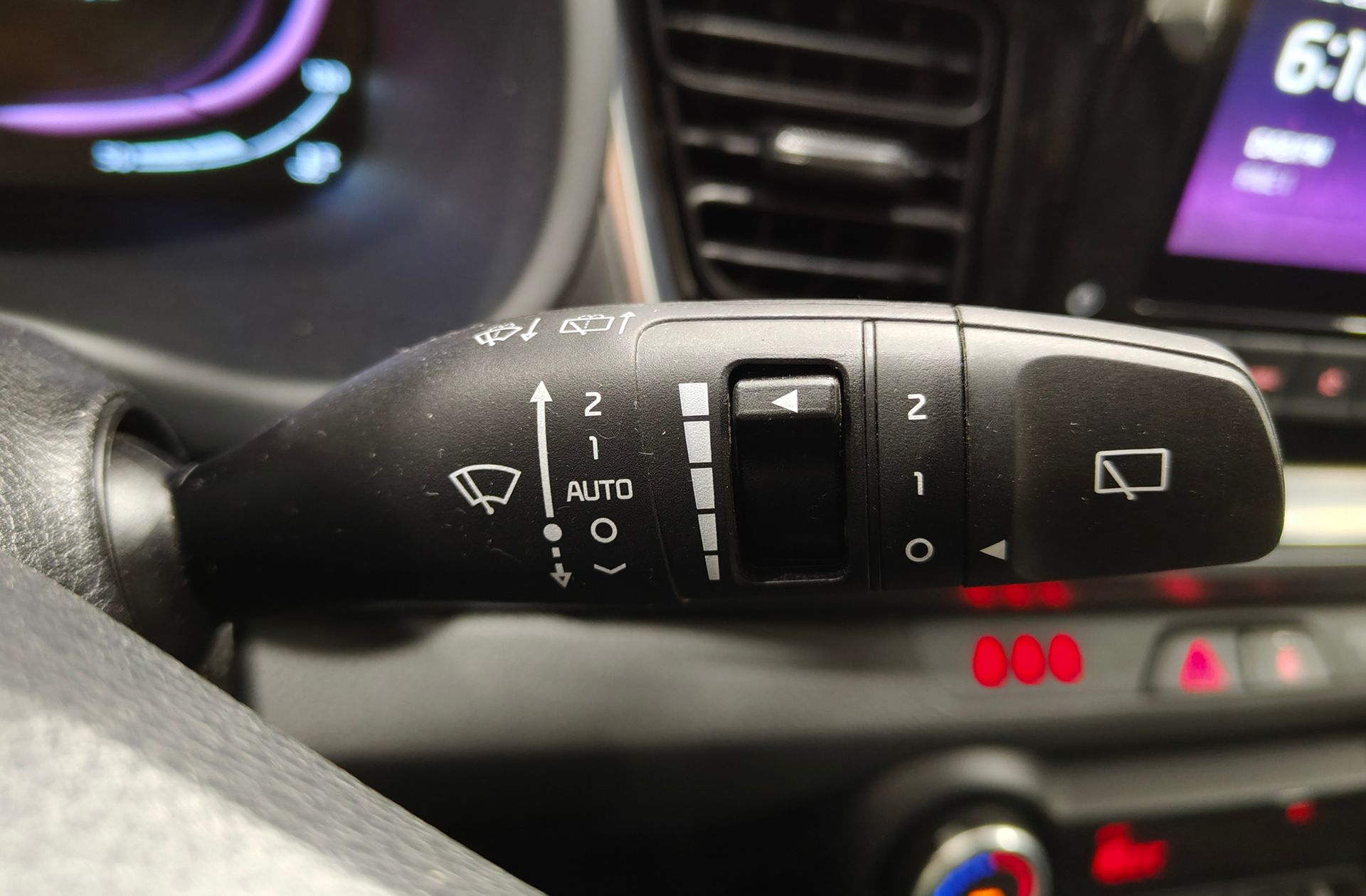 Kia Stonic 1.0 T-GDi Drive - foto 23