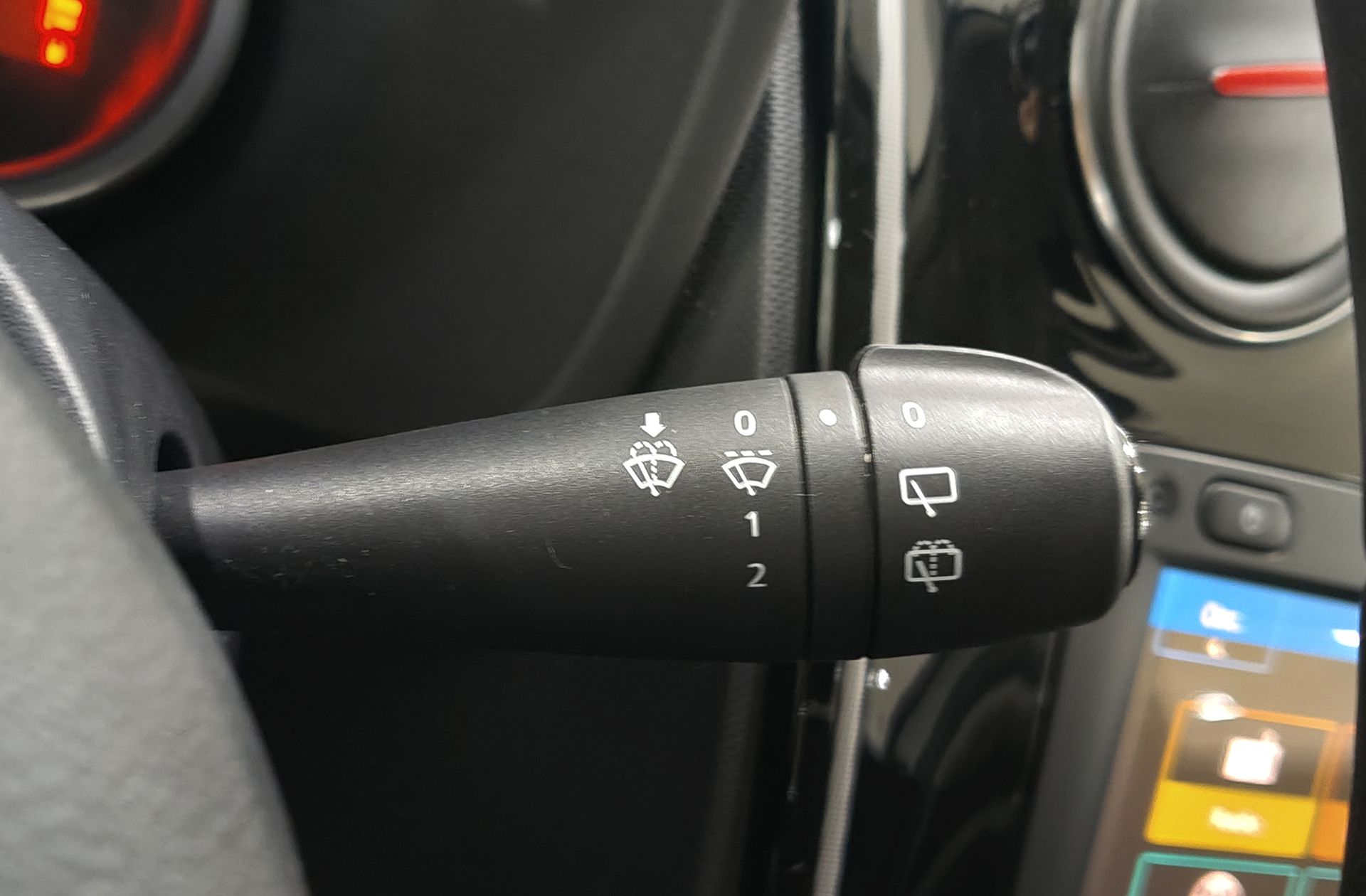 Dacia Sandero Serie Limitada Xplore TCe - foto 27