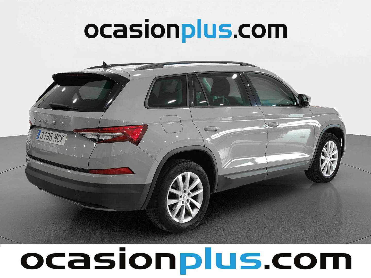 Foto trasera Skoda Kodiaq Skoda Kodiaq 1.5 TSI Ambition 4x2 DSG (150 CV) 7 plazas derecha