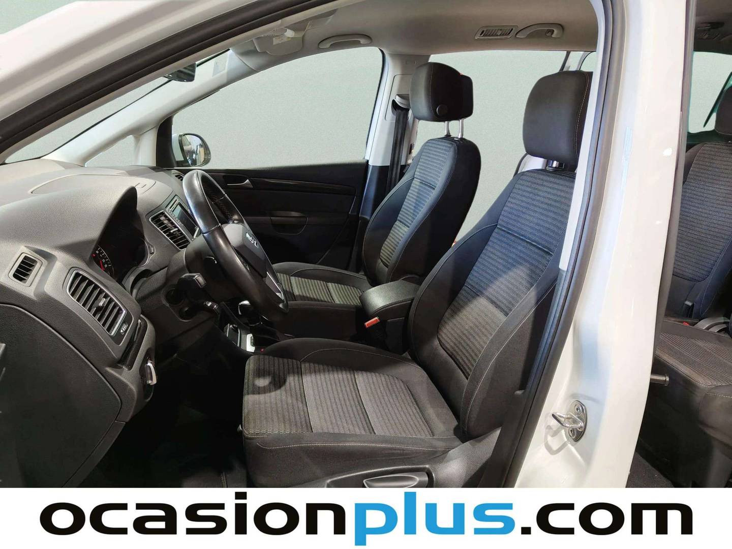 Foto Seat Alhambra SEAT Alhambra 2.0 TDI S&S Xcellence DSG (150 CV)