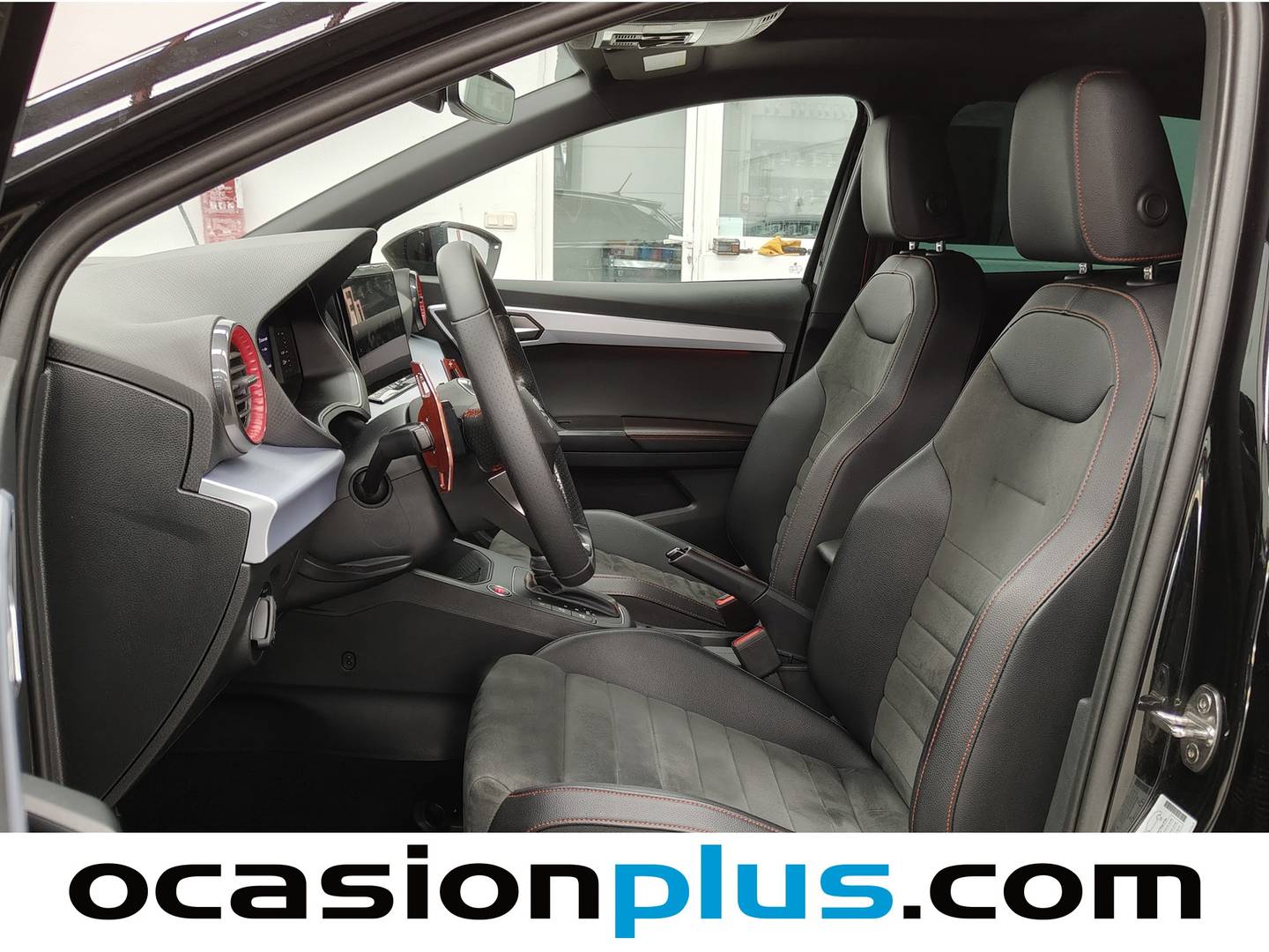 Foto asientos delanteros Seat Ibiza Seat Ibiza 1.5 TSI FR XL DSG (150 CV)