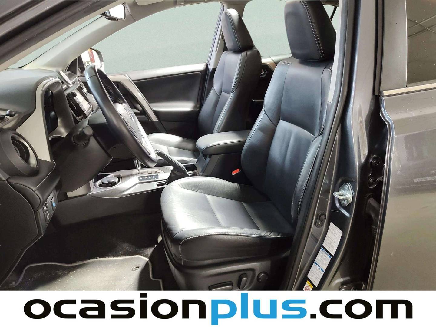 Foto asientos delanteros Toyota Rav4 Toyota Rav4 2.5l hybrid Executive 4WD (197 CV)