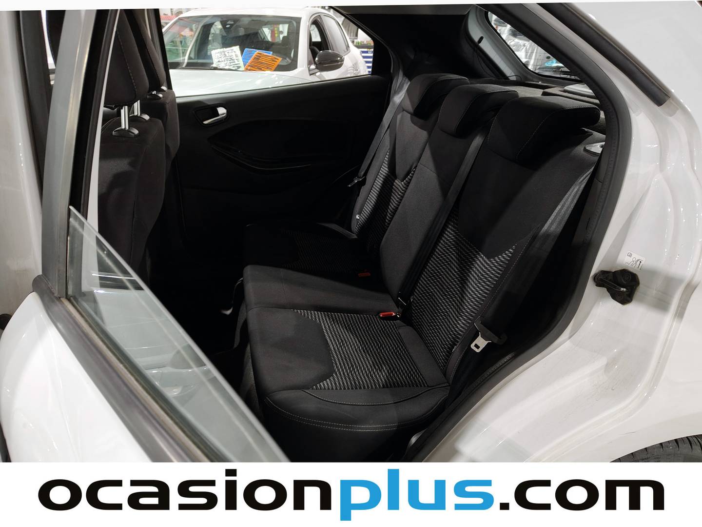 Foto Ford Ka+ Ford Ka+ 1.2 Ti-VCT White Edition (85 CV)