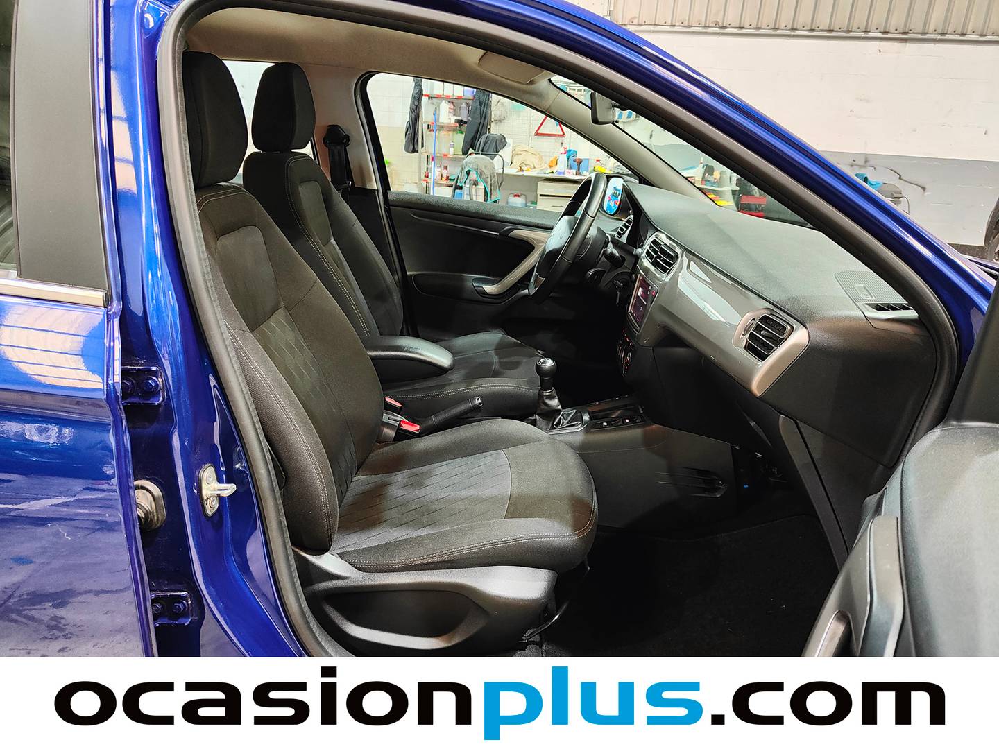 Citroën C-Elysée Citroën C-Elysee PureTech 82 Shine (82 CV) gasolina