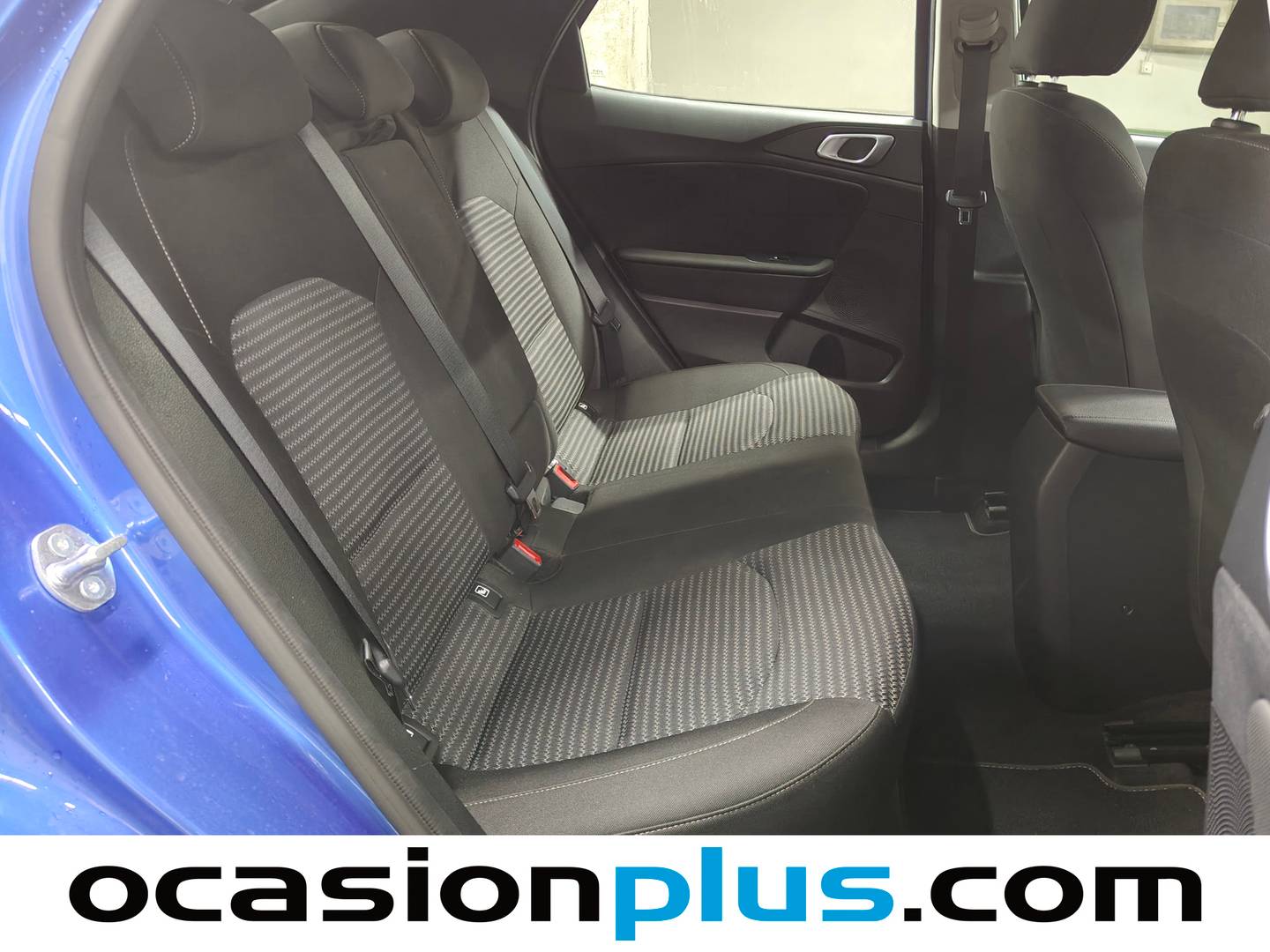 Foto asientos traseros KIA XCeed KIA XCeed 1.0 T-GDi Drive (100 CV)