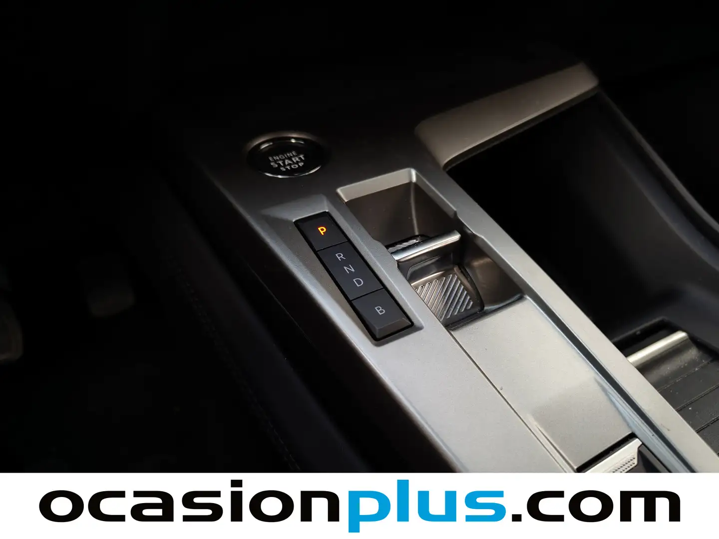 Foto Peugeot 408 Peugeot 408 Allure PHEV 180 e-EAT8 (181 CV)