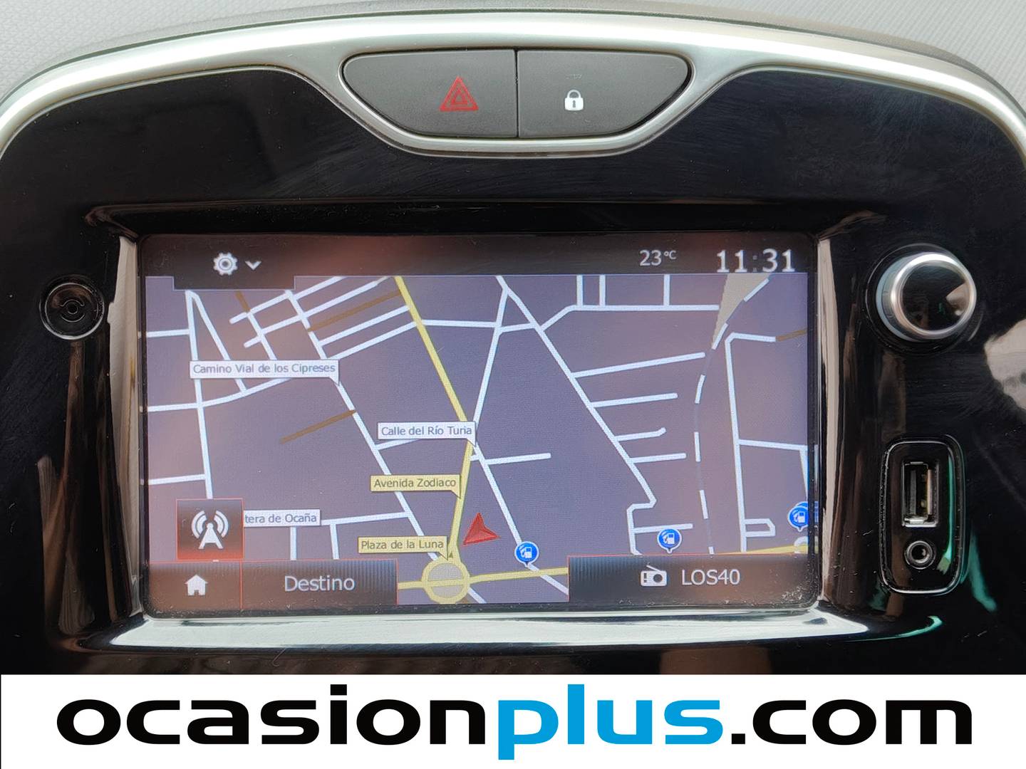 Extras y acabados del Renault Clio Renault Clio Limited 1.2 16v (75 CV)