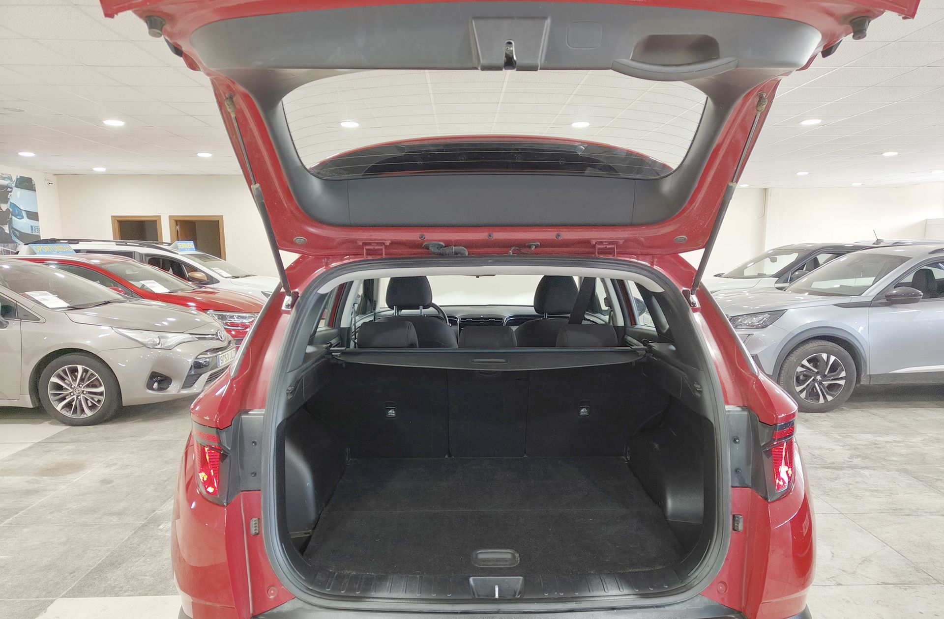 Hyundai Tucson 1.6 T-GDi PHEV Maxx 4x4 - foto 16