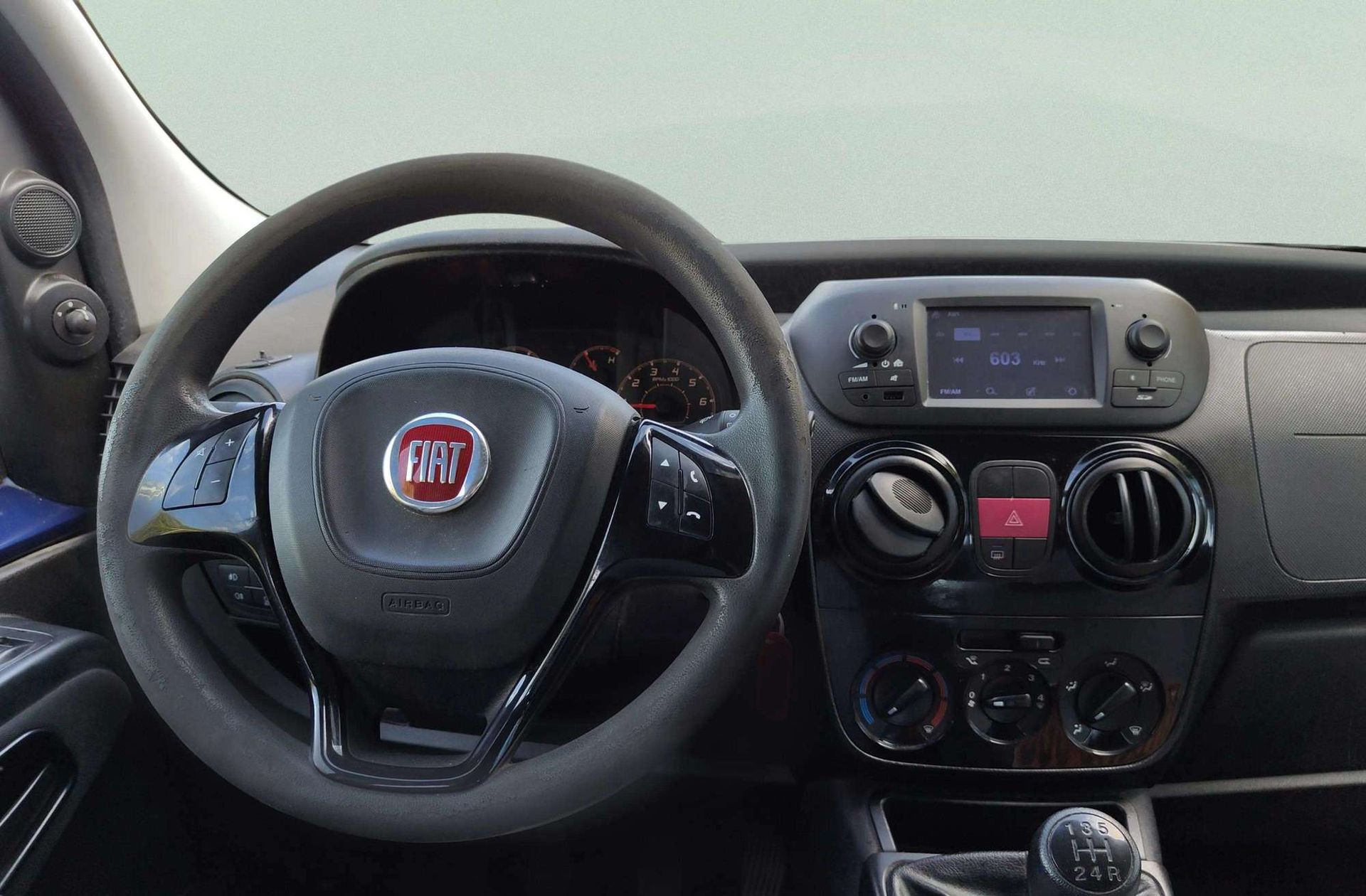 Fiat Qubo 1.3 MultiJet Lounge - foto 20