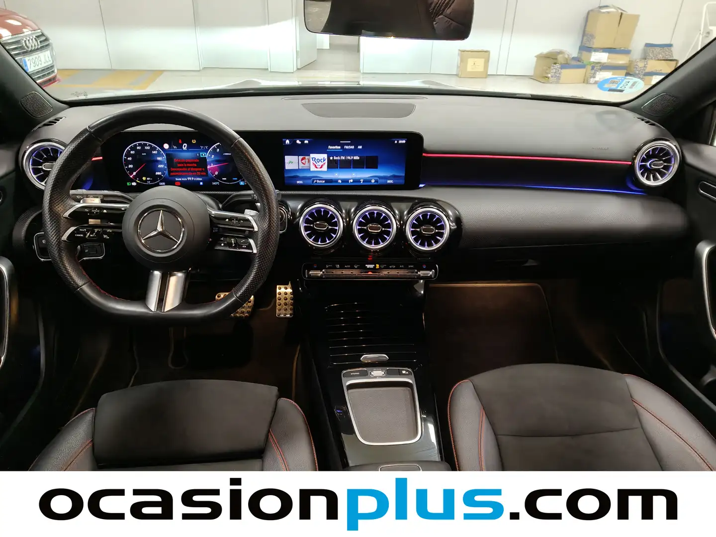 Foto Mercedes Clase A Mercedes-Benz Clase A 180 Pack AMG (136 CV)