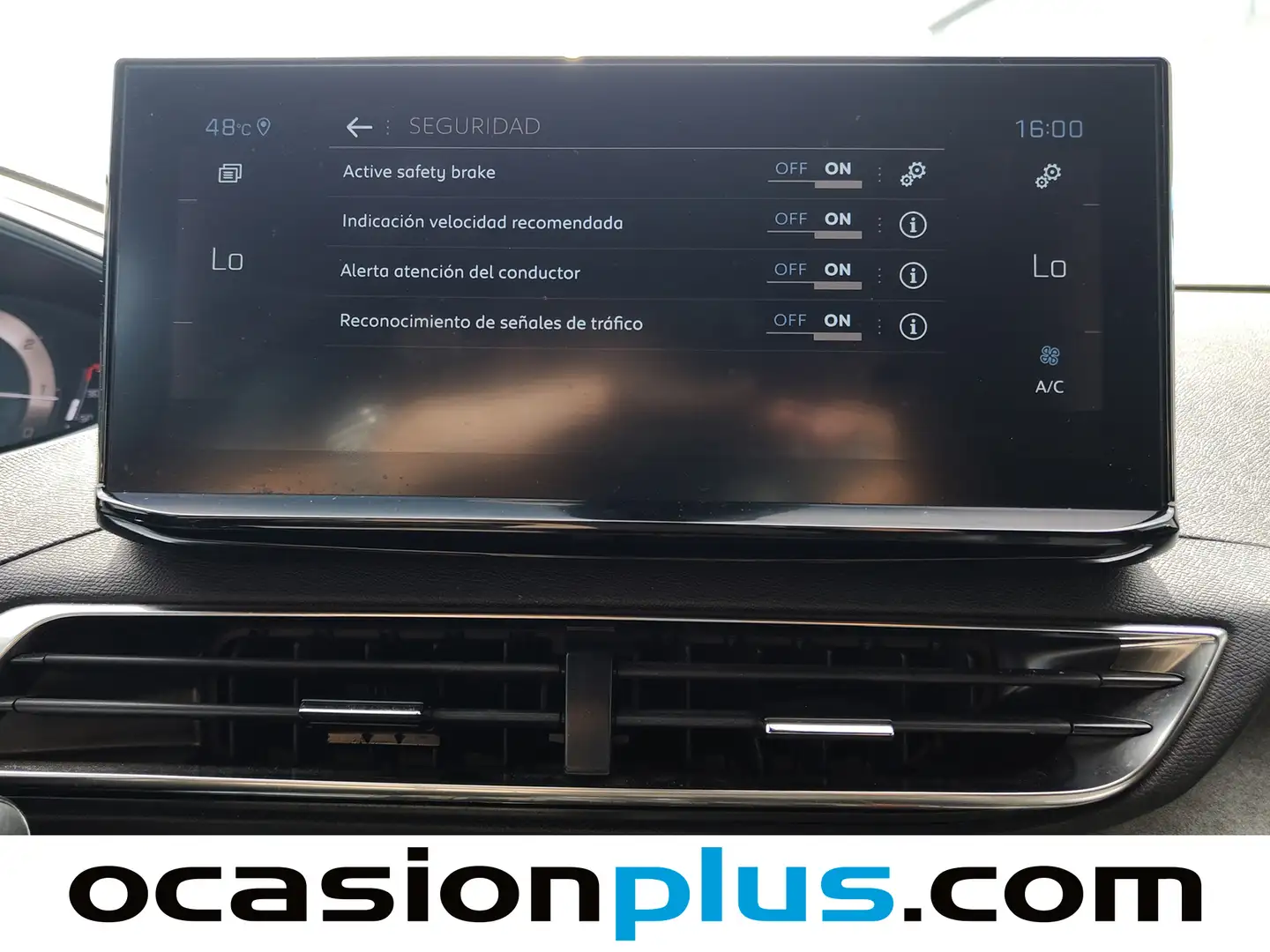 Foto Peugeot 3008 Peugeot 3008 BlueHDi 130 S&S GT EAT8 (130 CV)