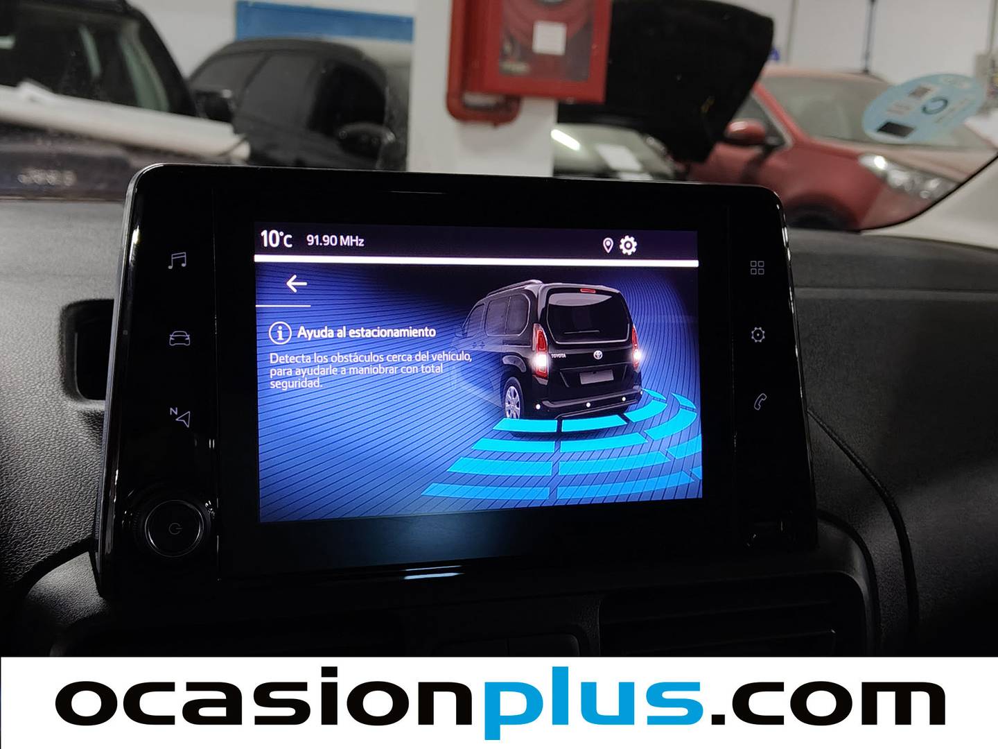 Foto Toyota Proace City Verso Toyota Proace City Verso 1.2 Family Active L1 Auto (131 CV)