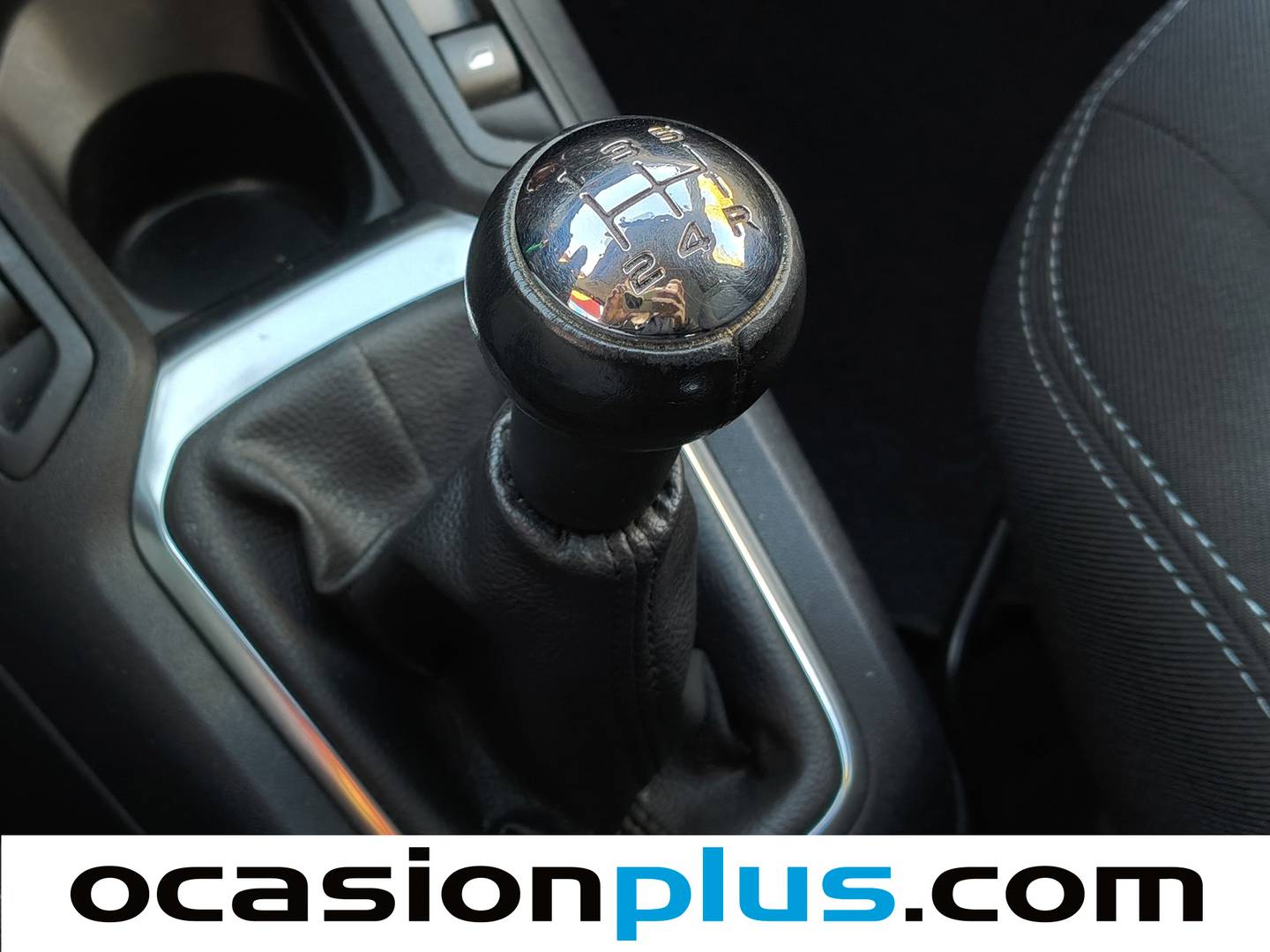 Citroën C-Elysée Citroën C-Elysee 1.2 VTi Exclusive (72 CV) de segunda mano
