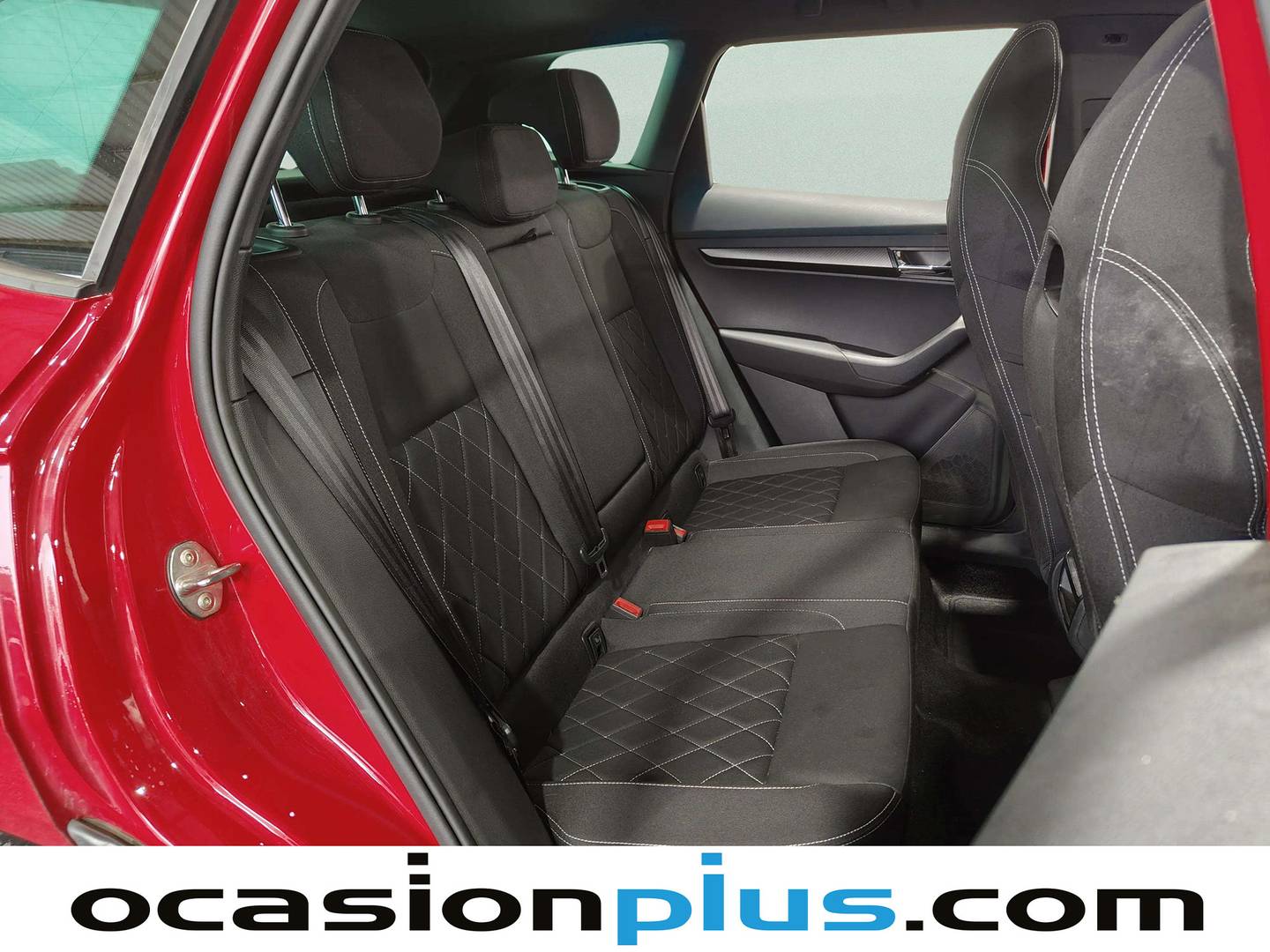 Foto Skoda Karoq Skoda Karoq 1.5 TSI Sportline  (150 CV)