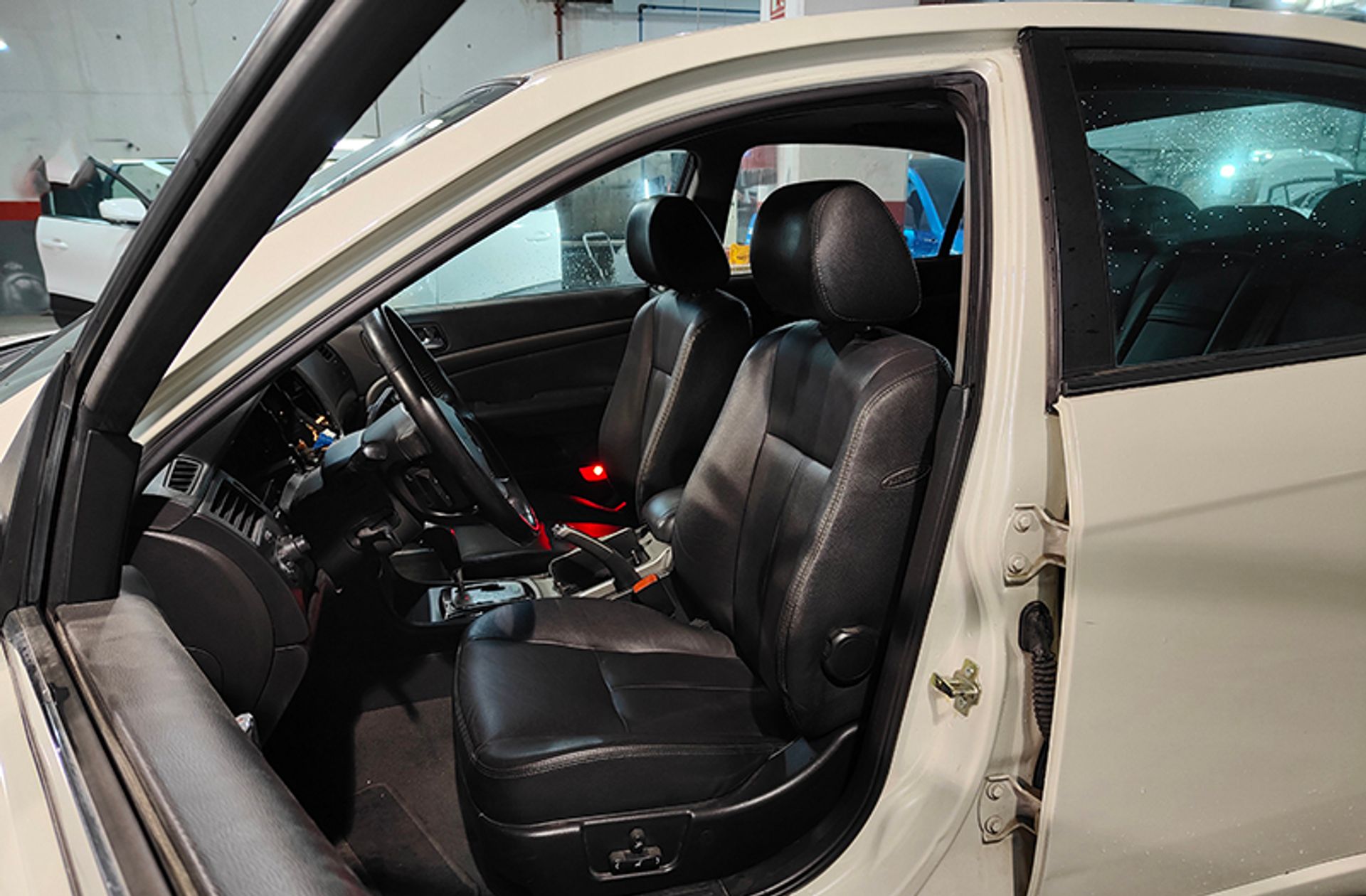 Chevrolet Epica 2.5 24v LTX - foto 13