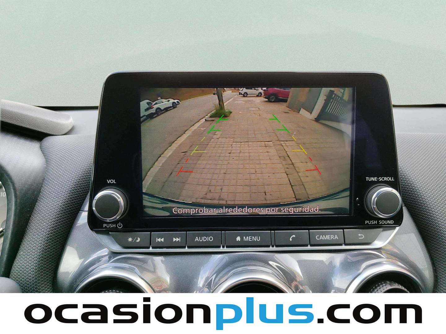 Extras y acabados del Nissan JUKE Nissan Juke DIG-T Acenta (117 CV)