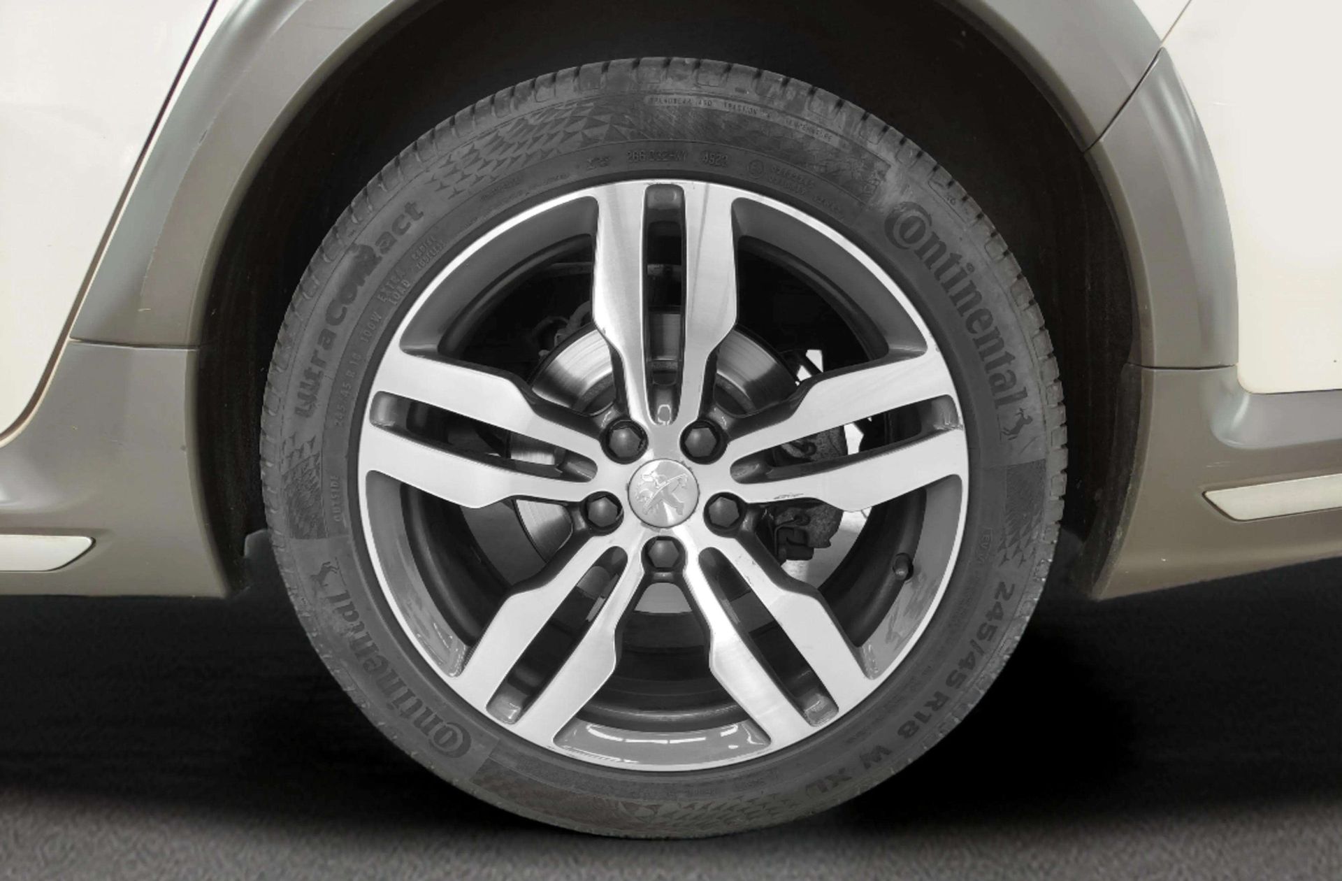 Peugeot 508 RXH 2.0 BlueHDi - foto 41