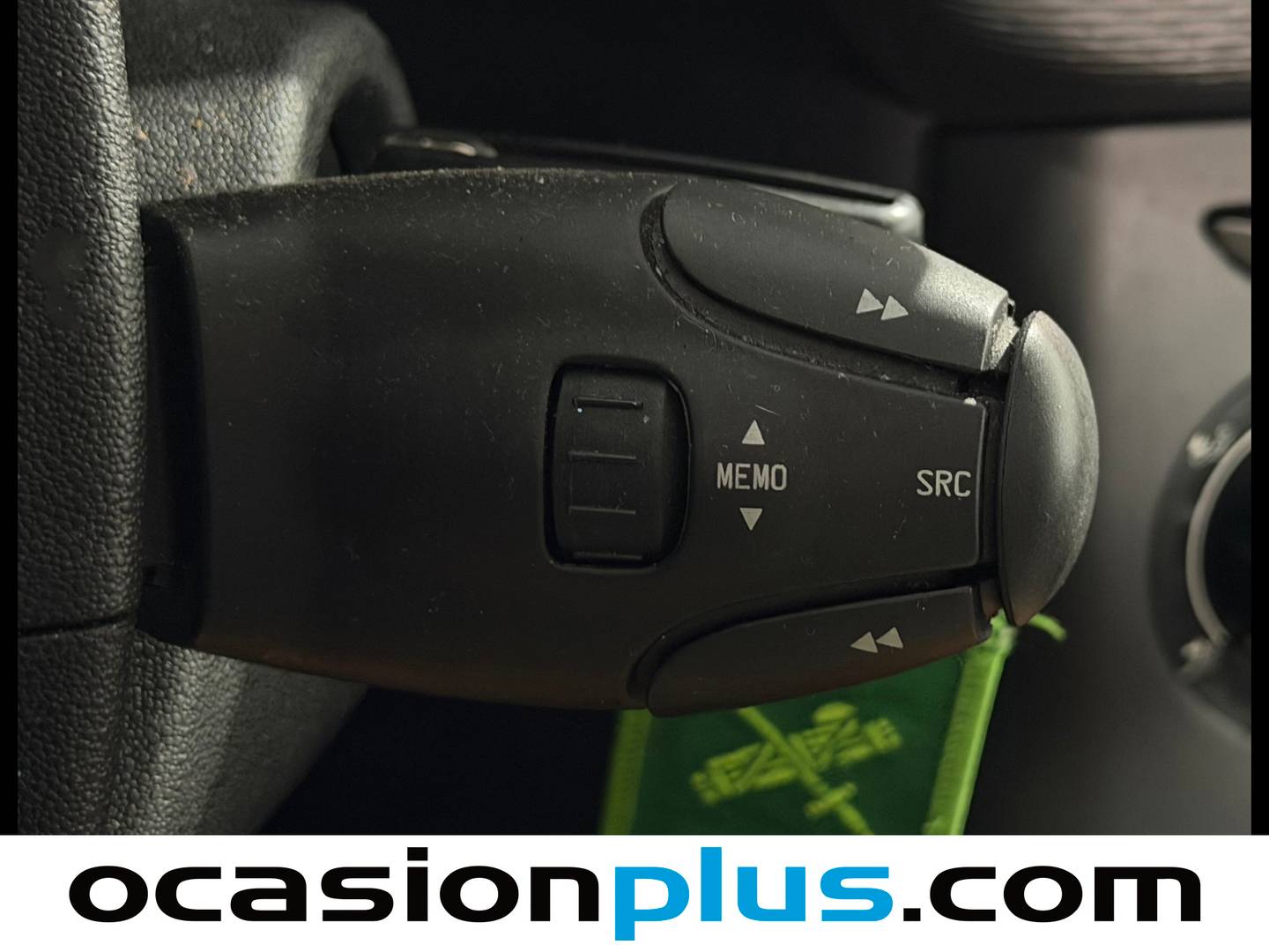 Equipamiento del Citroën C3 Citroën C3 HDi 70 Attraction (68 CV)