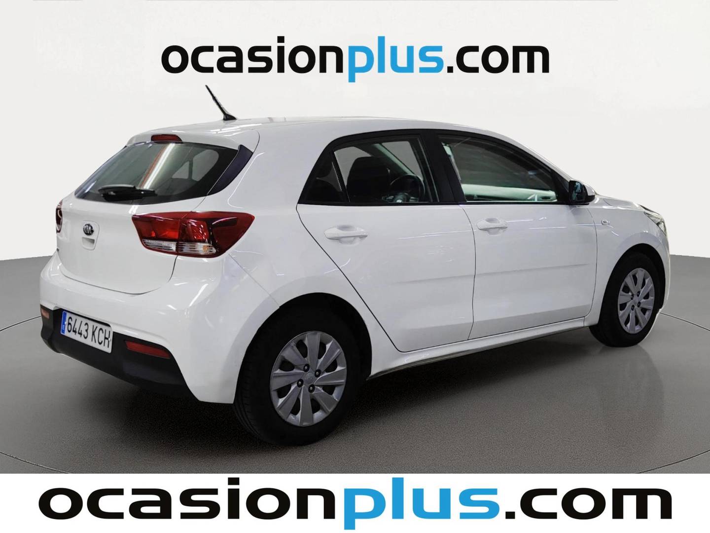 Foto trasera KIA Rio KIA Rio 1.2 CVVT Tech (84 CV) izquierda