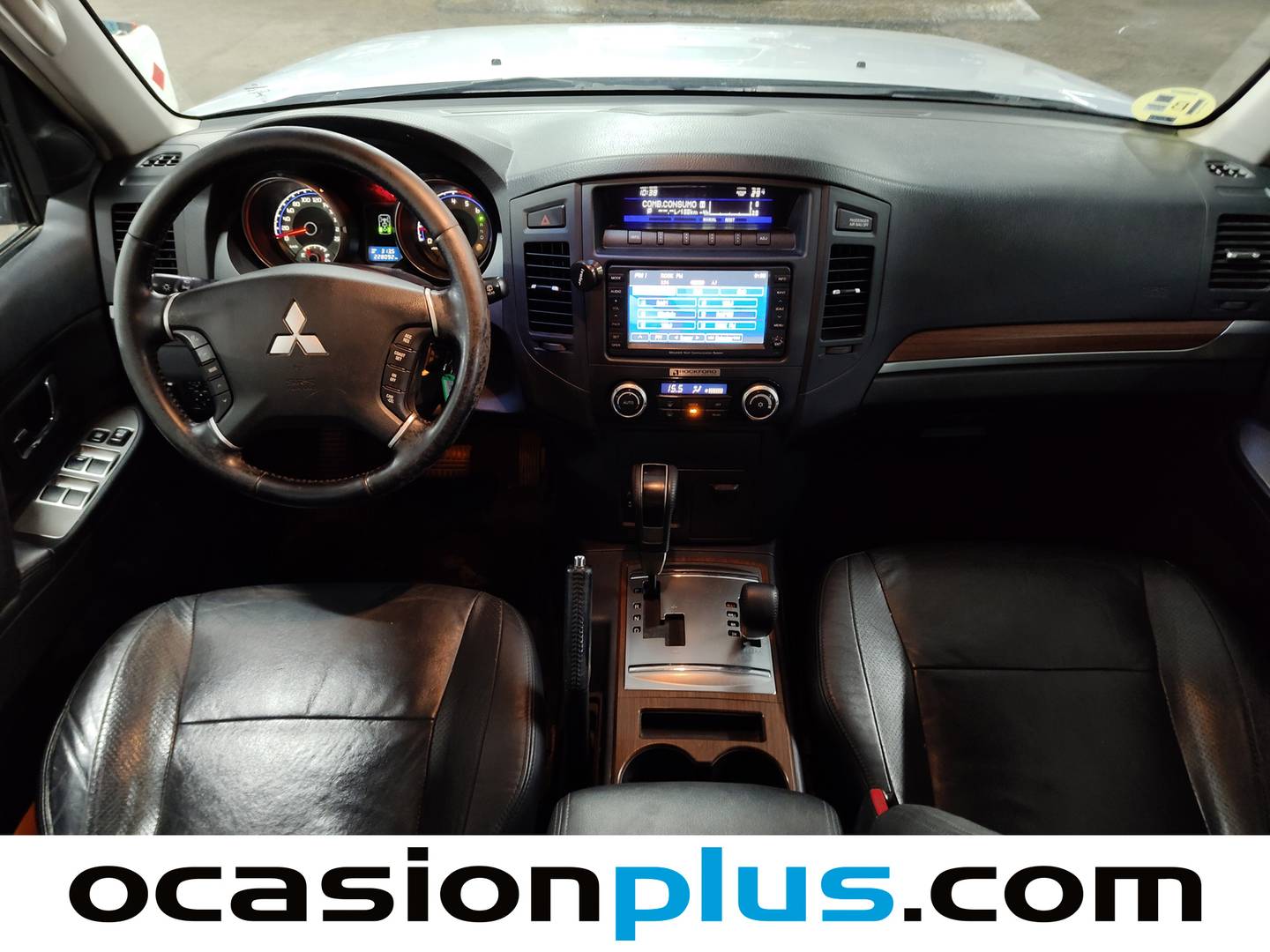 Mitsubishi Montero Mitsubishi Montero 3.2 DI-D Kaiteki (170 CV) 7 Plazas seminuevo