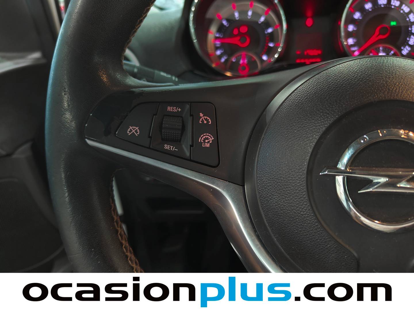 Opel Adam Opel Adam 1.4 XEL Glam (87 CV) de ocasión