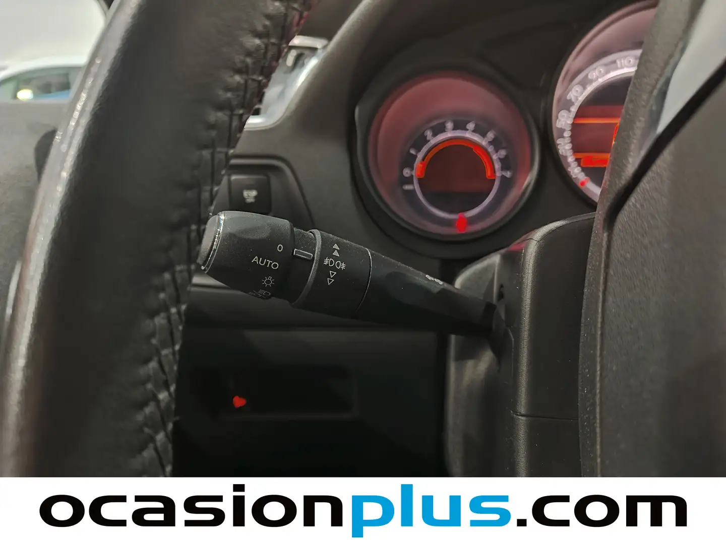 Foto Citroën C4 Citroen C4 1.6 e-HDI Collection (114 CV)