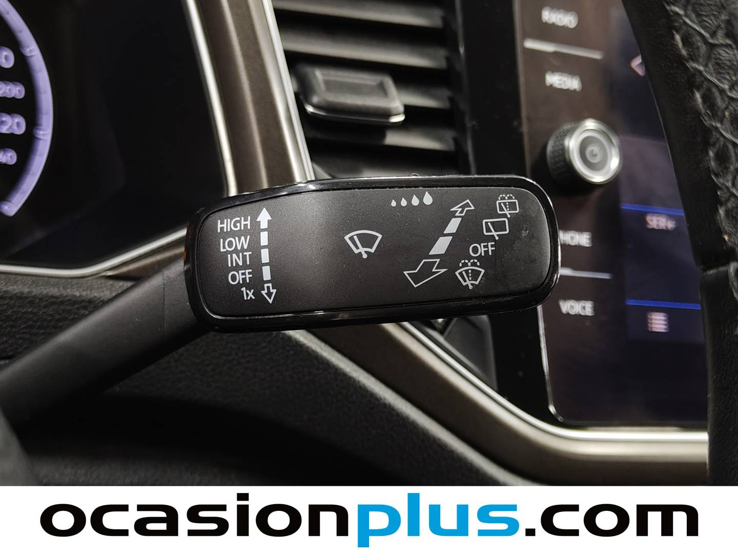 Volkswagen T-Roc Volkswagen T-Roc Advance 1.5 TSI EVO (150 CV) DSG gasolina