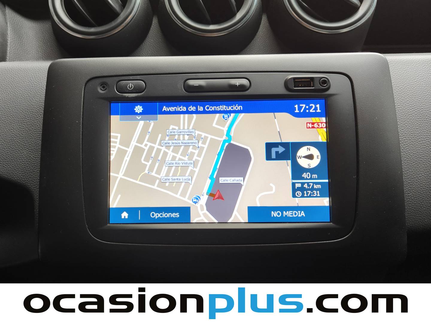 Extras y acabados del Dacia Duster Dacia Duster Essential TCE (100 CV) 4X2 GLP
