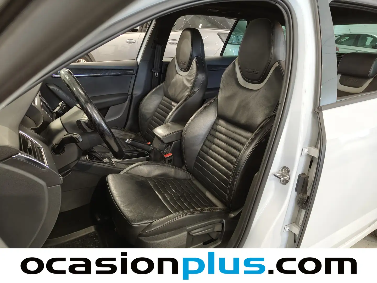 Foto Skoda Octavia Skoda Octavia Combi 2.0 TDI RS  (184 CV) DSG